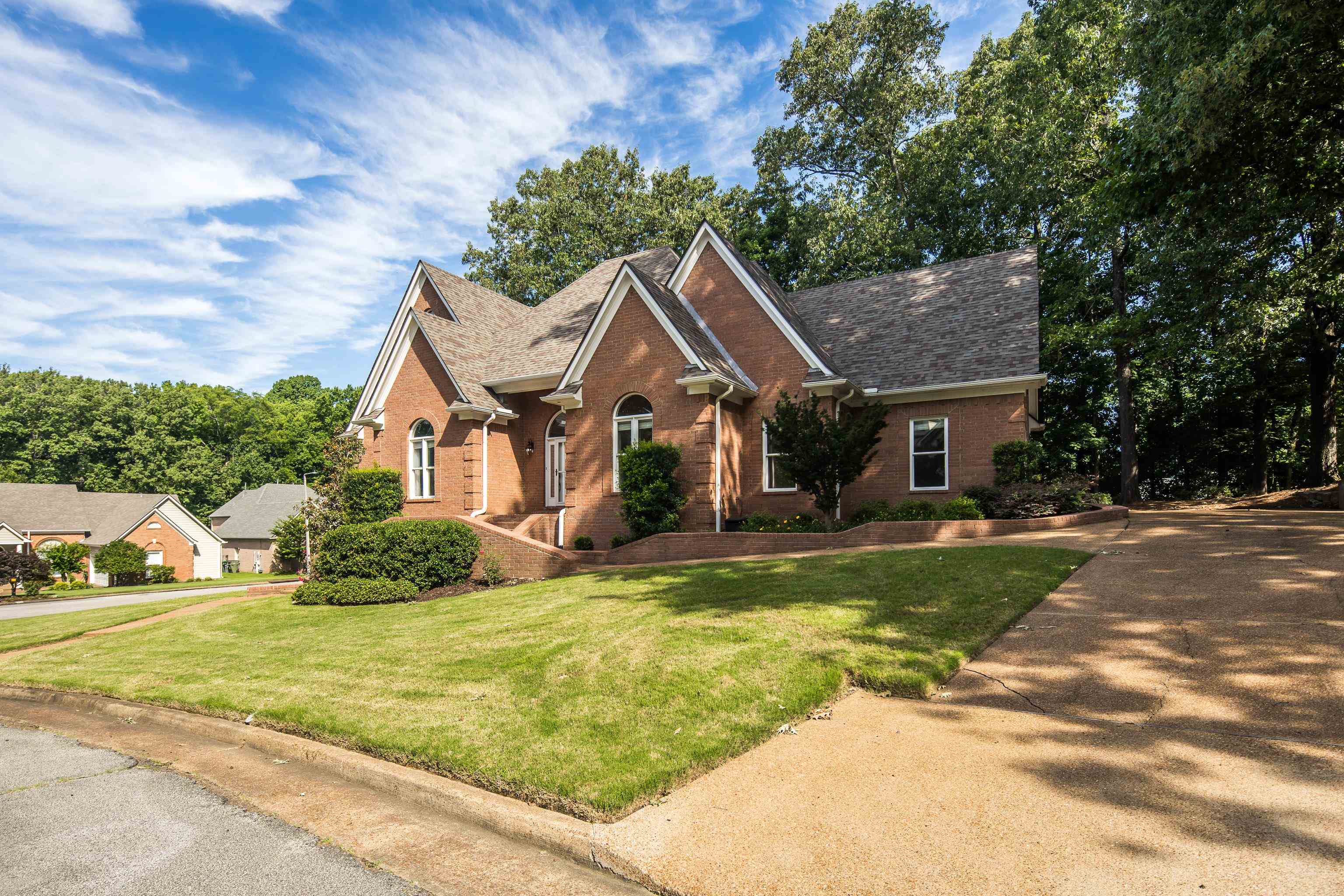 500 Brook Ridge Cir Property Photo 32