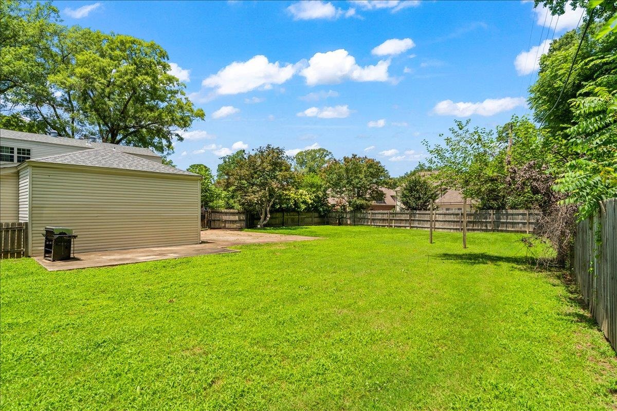 252 Barry Rd Property Photo 35