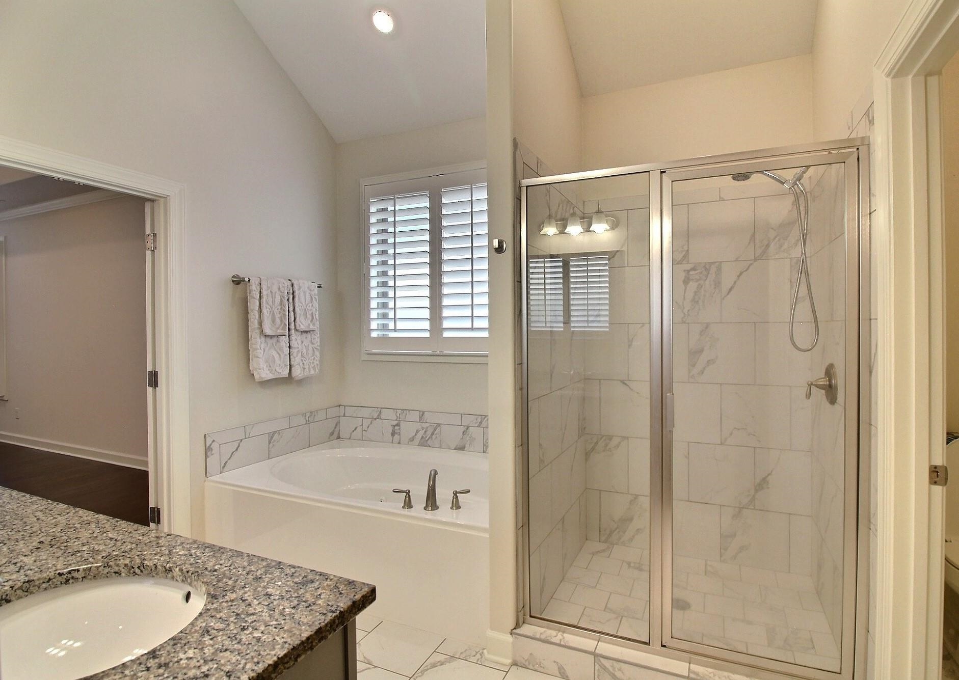 1608 Prairie Dunes Dr Property Photo 18