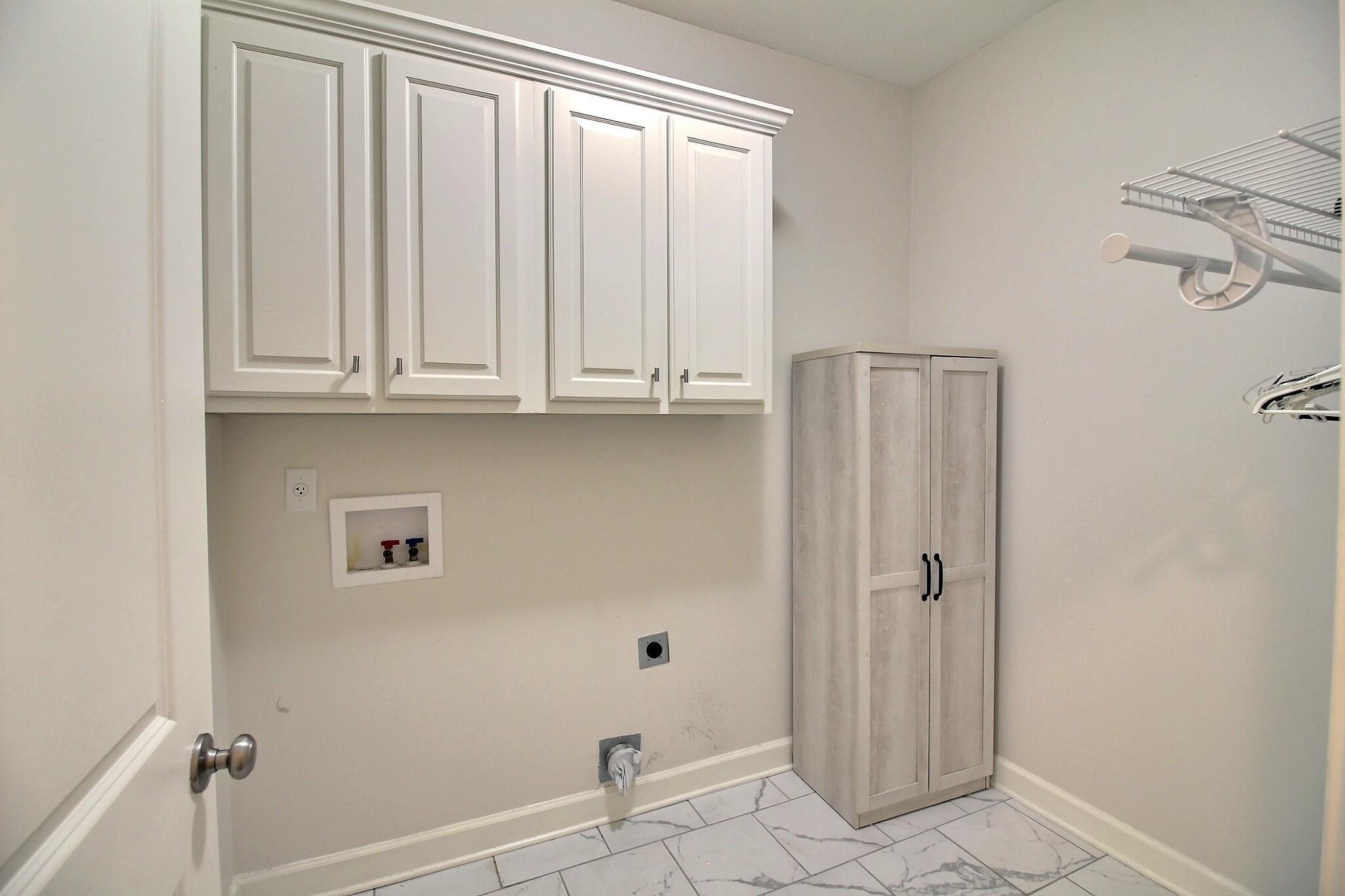 1608 Prairie Dunes Dr Property Photo 20