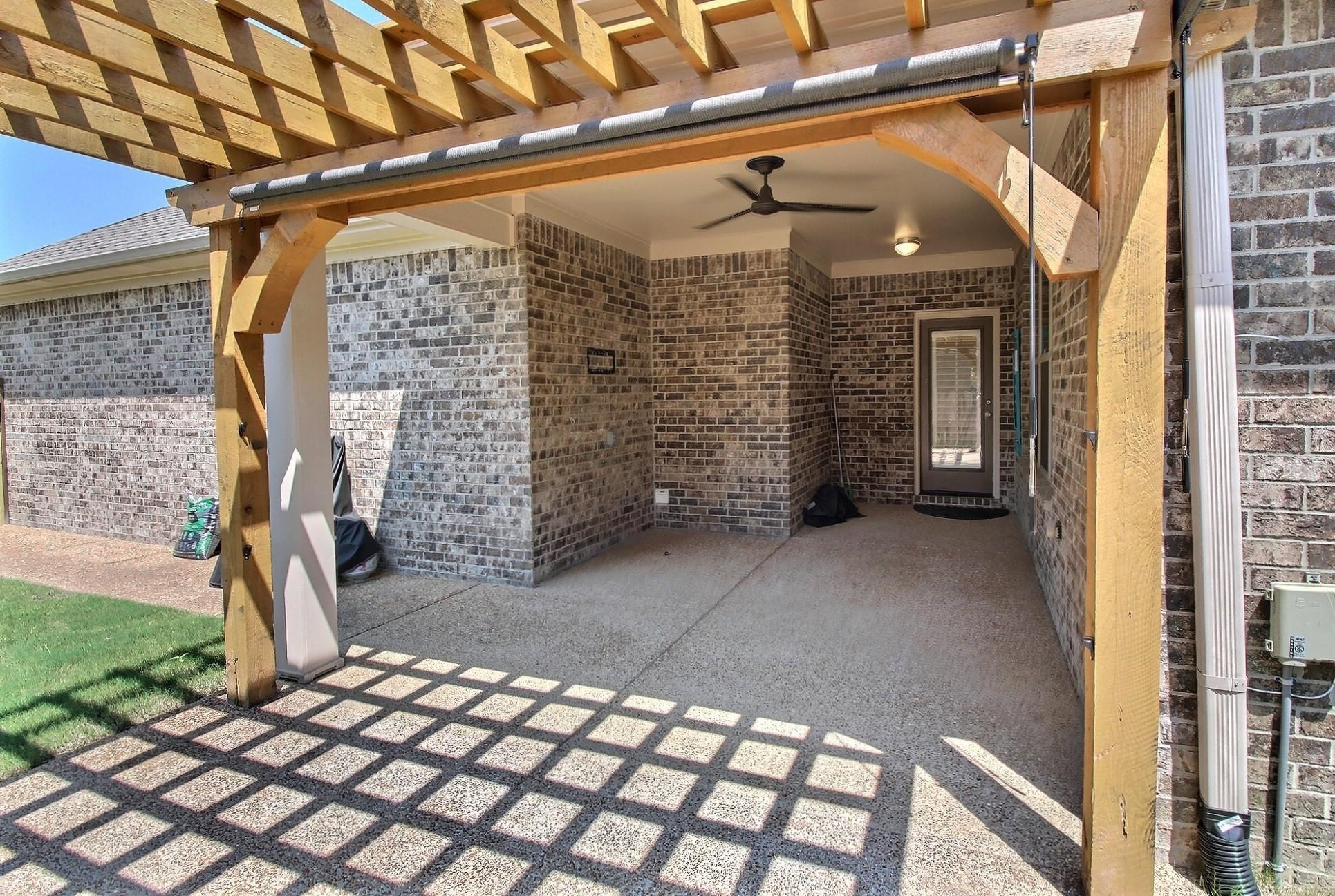1608 Prairie Dunes Dr Property Photo 34