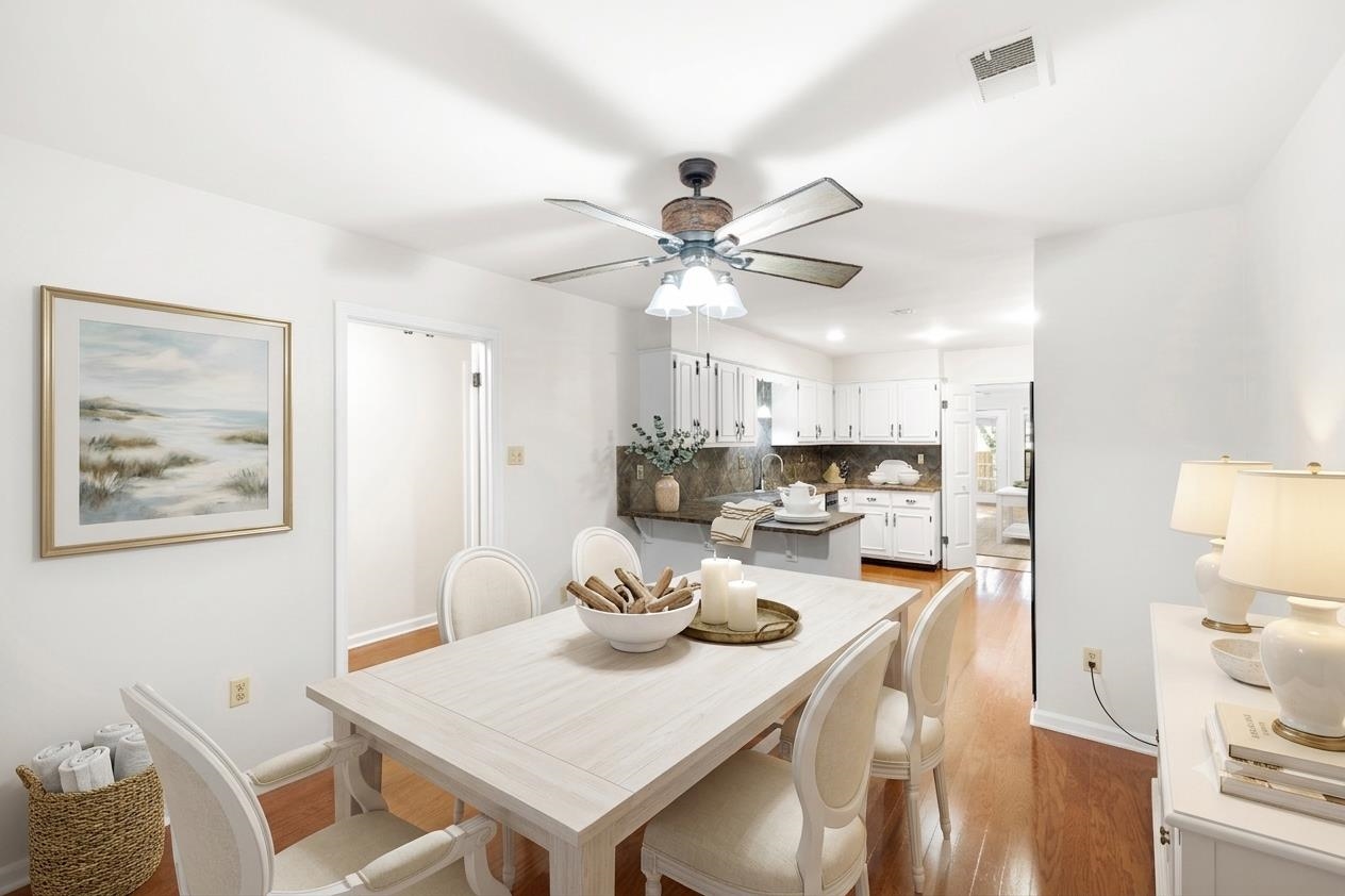 3144 Lygon Cv Property Photo 6