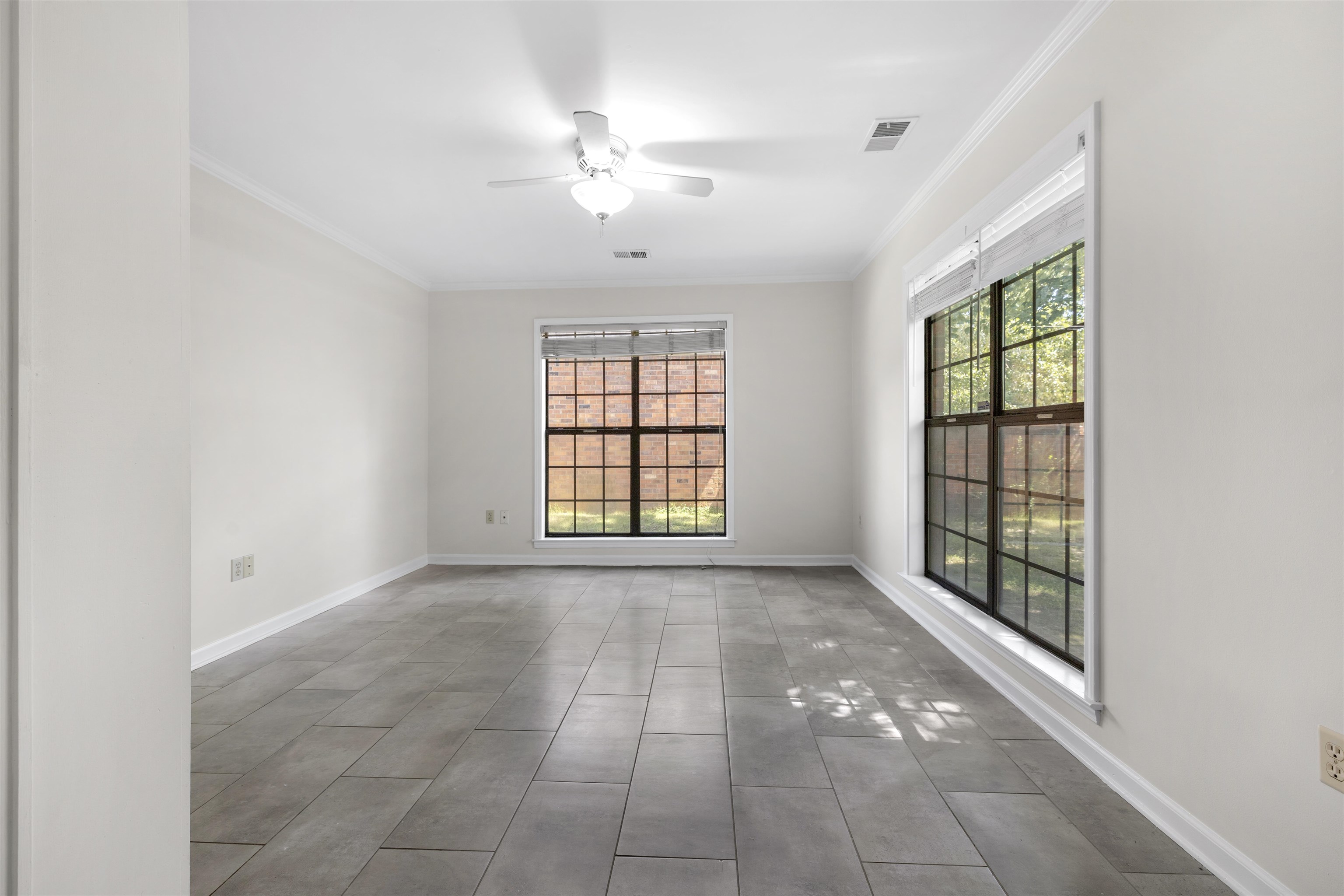 3144 Lygon Cv Property Photo 16