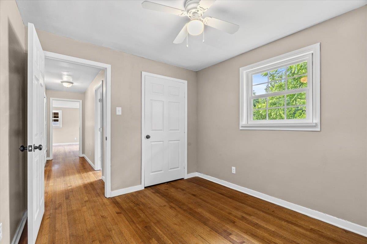 1176 S White Station Rd Property Photo 15