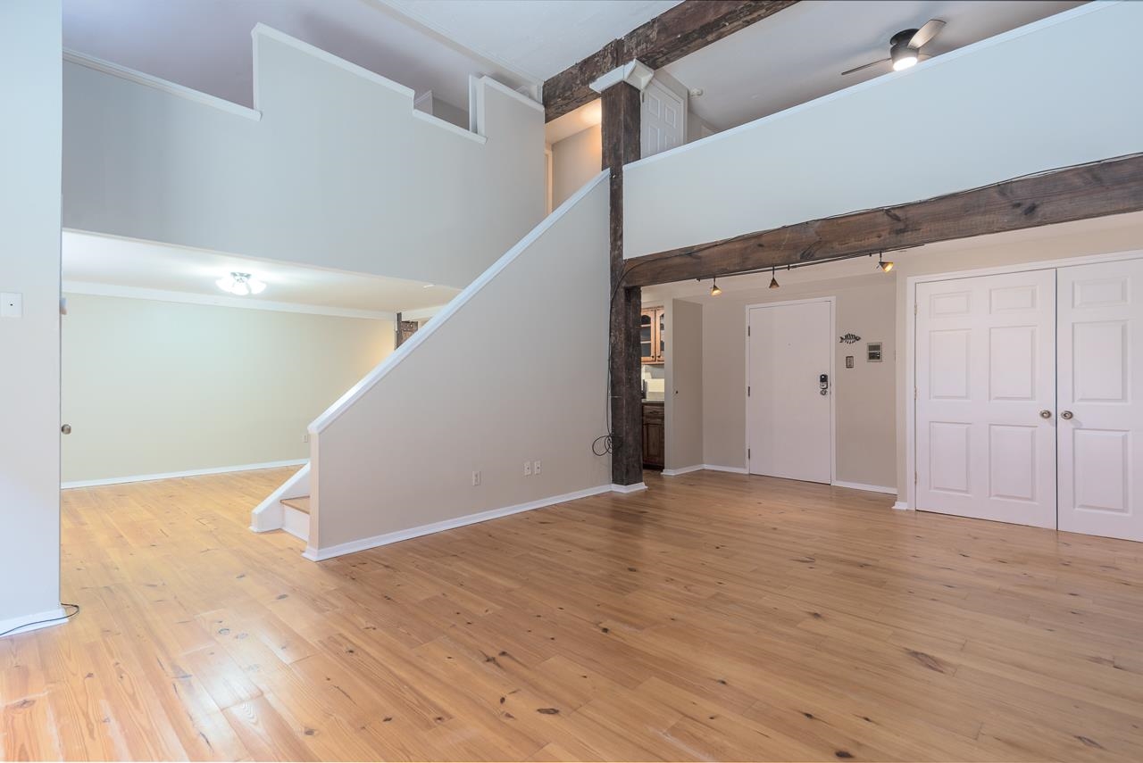 107 S Front St 34 Property Photo 6
