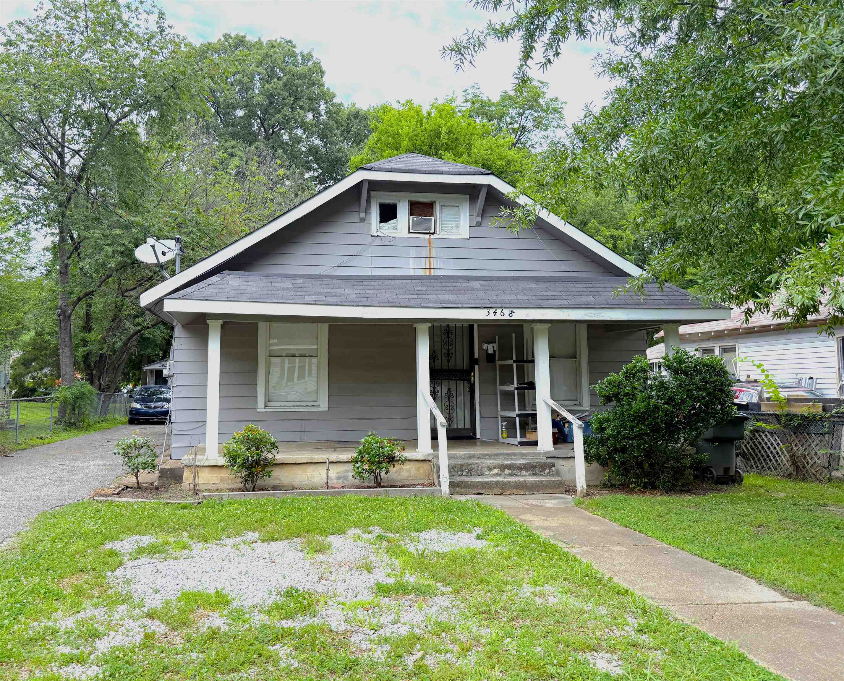 3468 BOWEN AVE Property Photo 1
