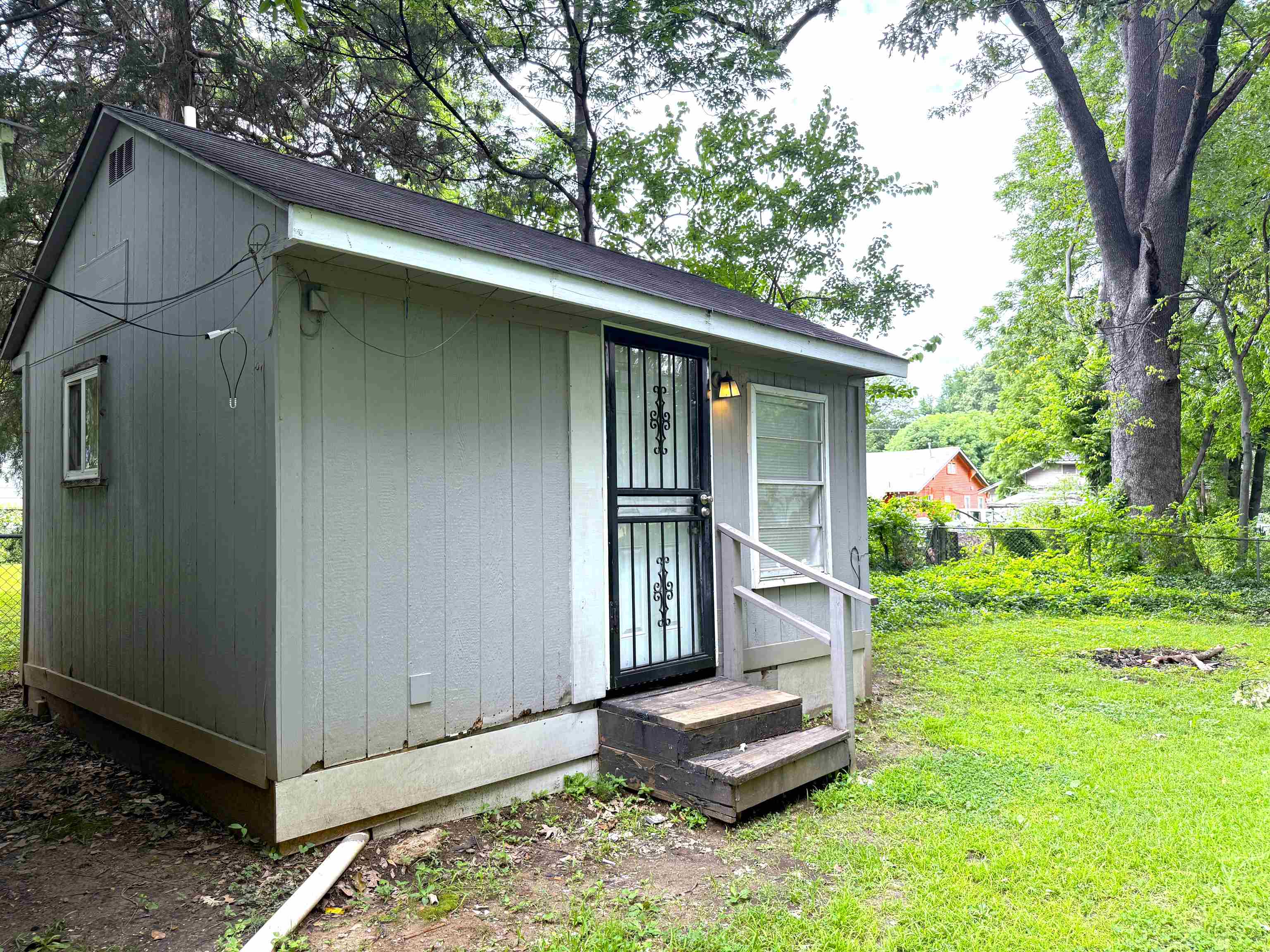 3468 Bowen Ave Property Photo 4