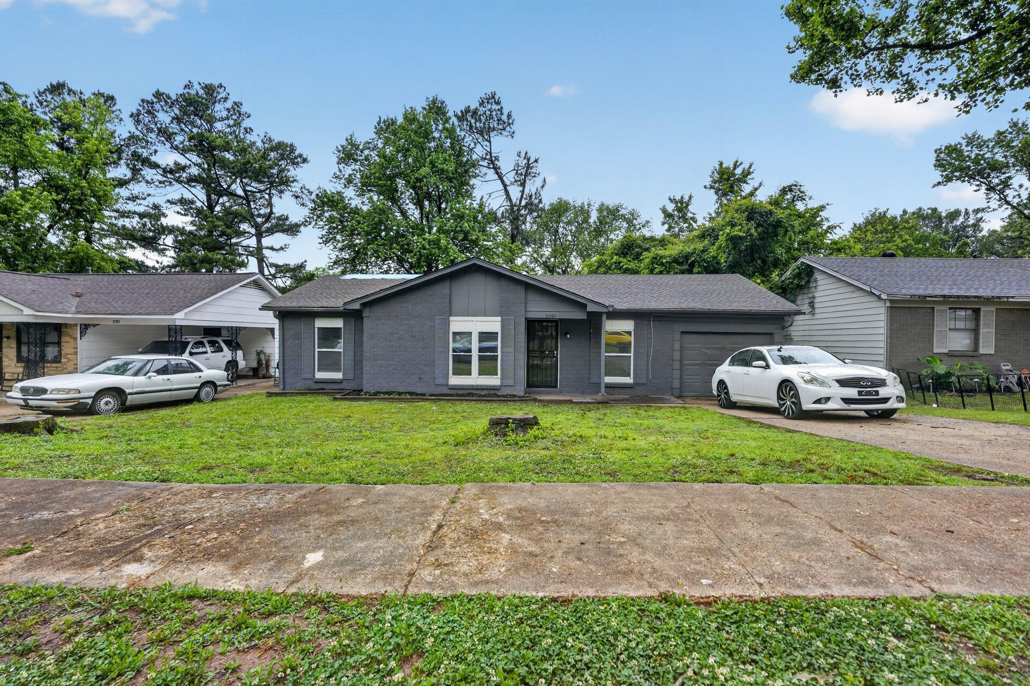 3391 Seaforth Dr Property Photo 3