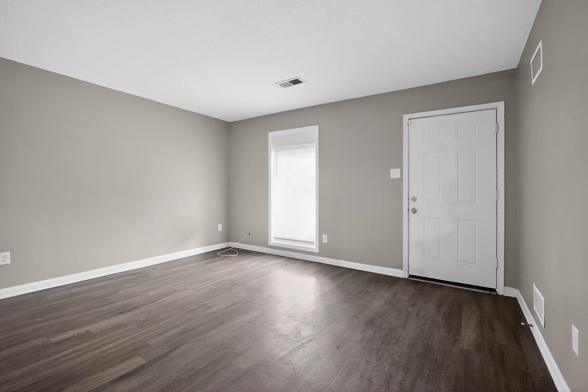 3391 Seaforth Dr Property Photo 5
