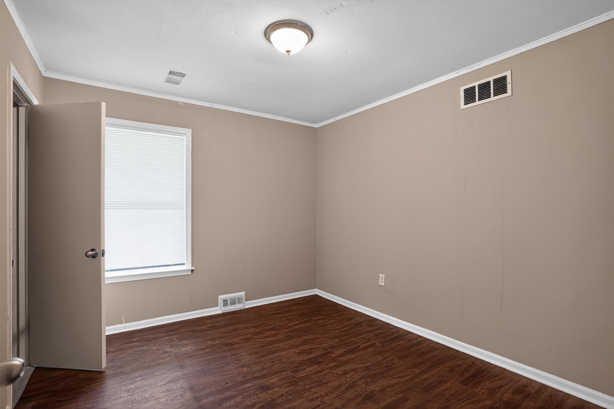 2067 Wellons Ave Property Photo 12