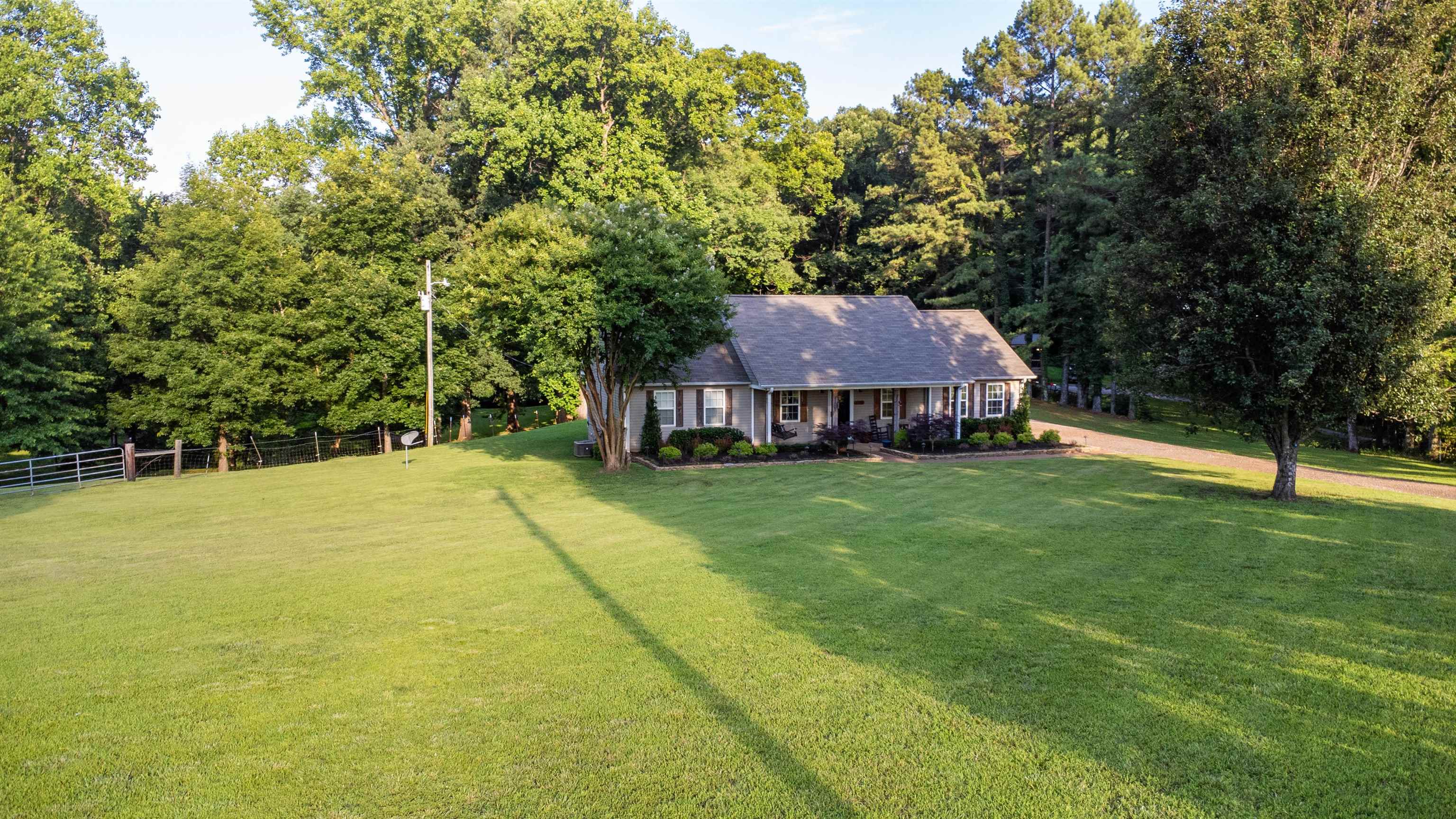 120 Craig Rd Property Photo 35