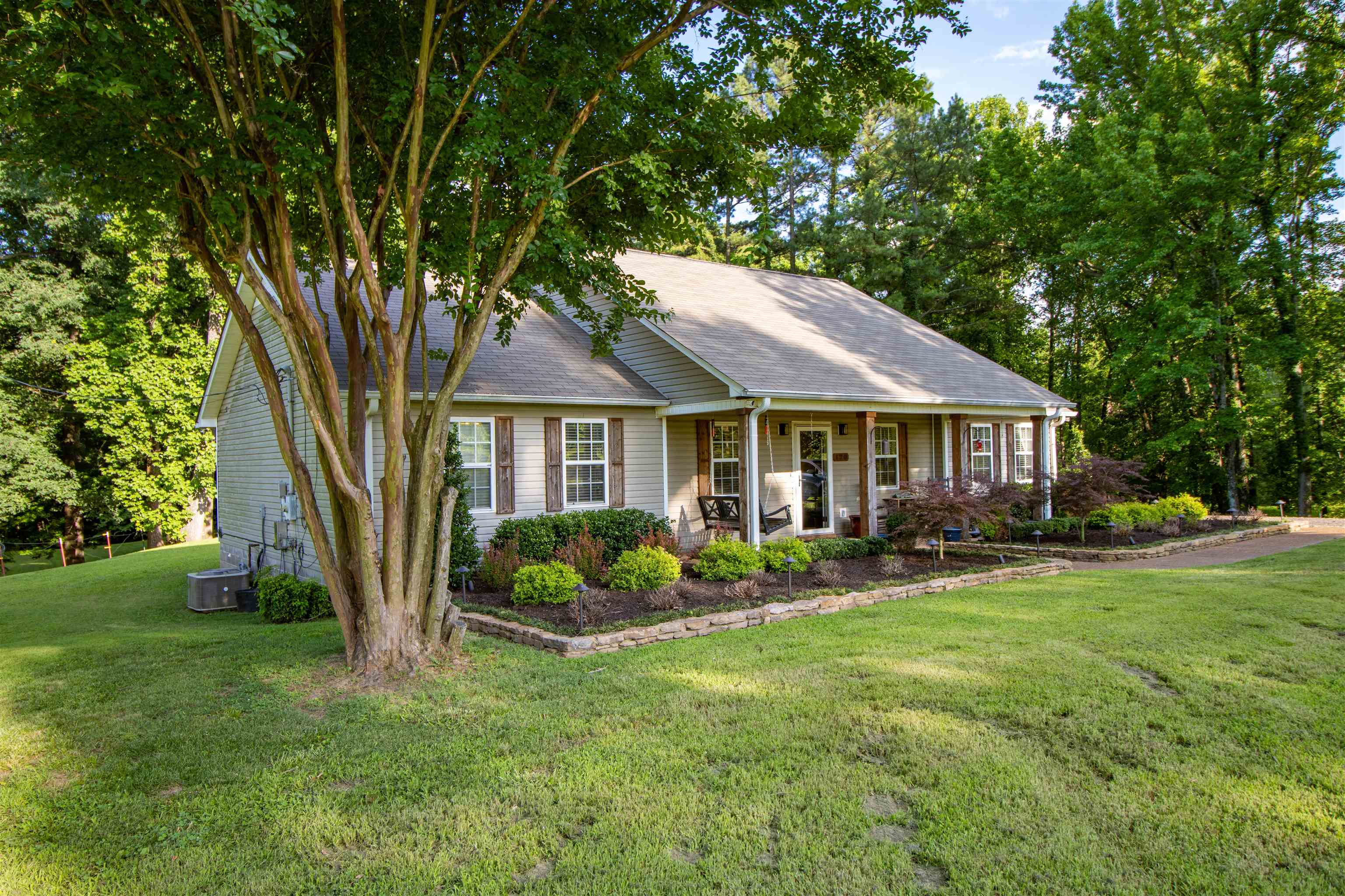 120 Craig Rd Property Photo 37