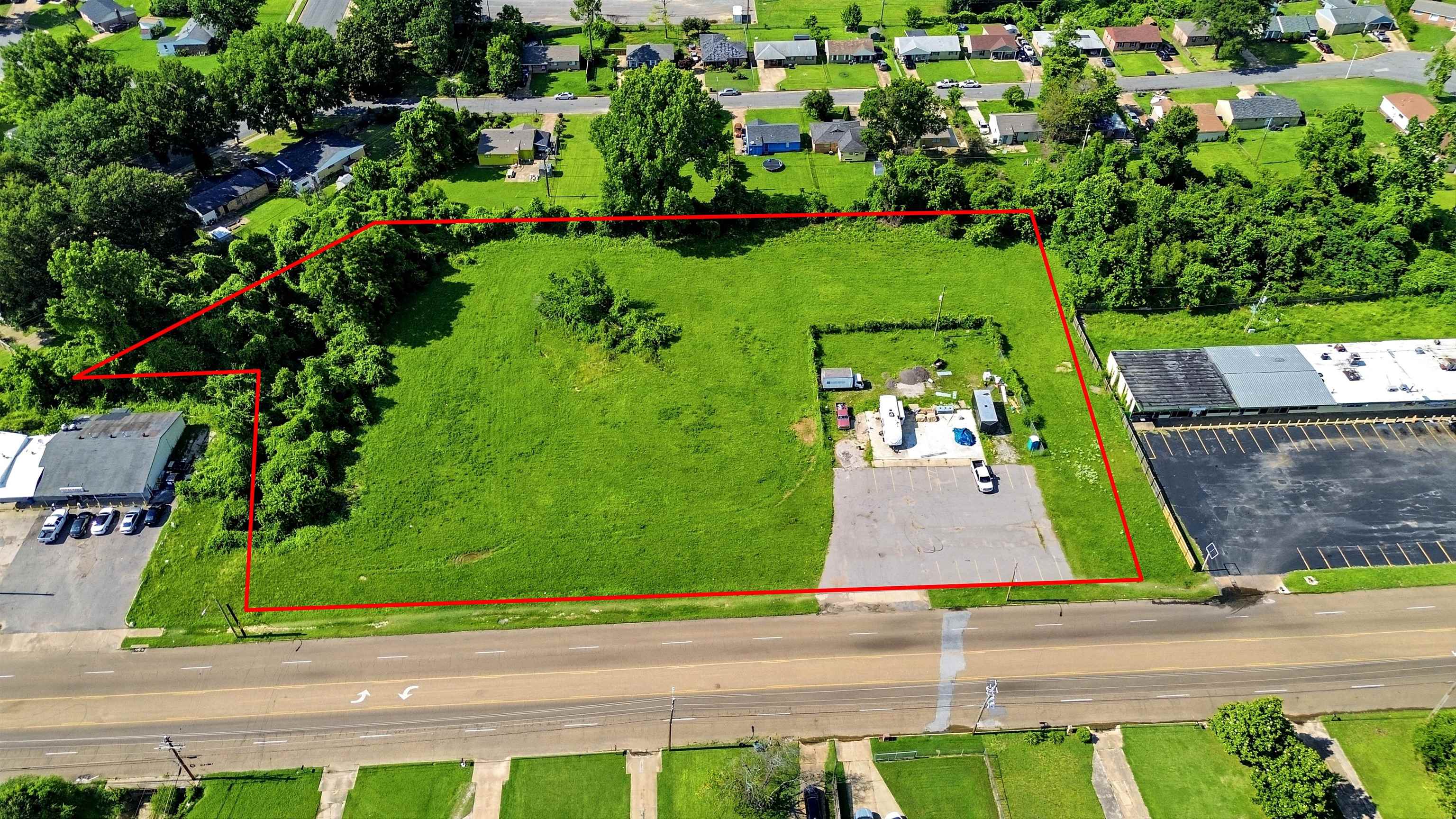830 W Raines Rd Property Photo 1