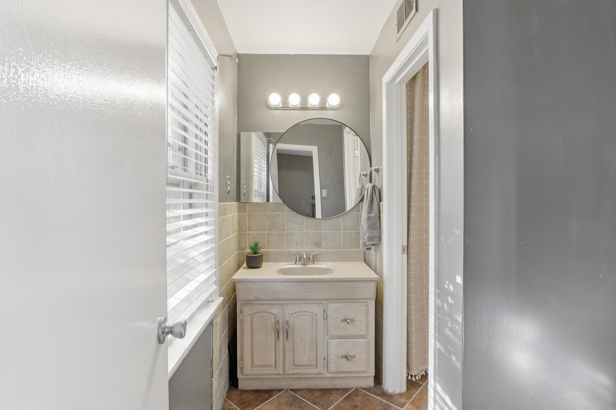 1614 Sterling Dr Property Photo 18