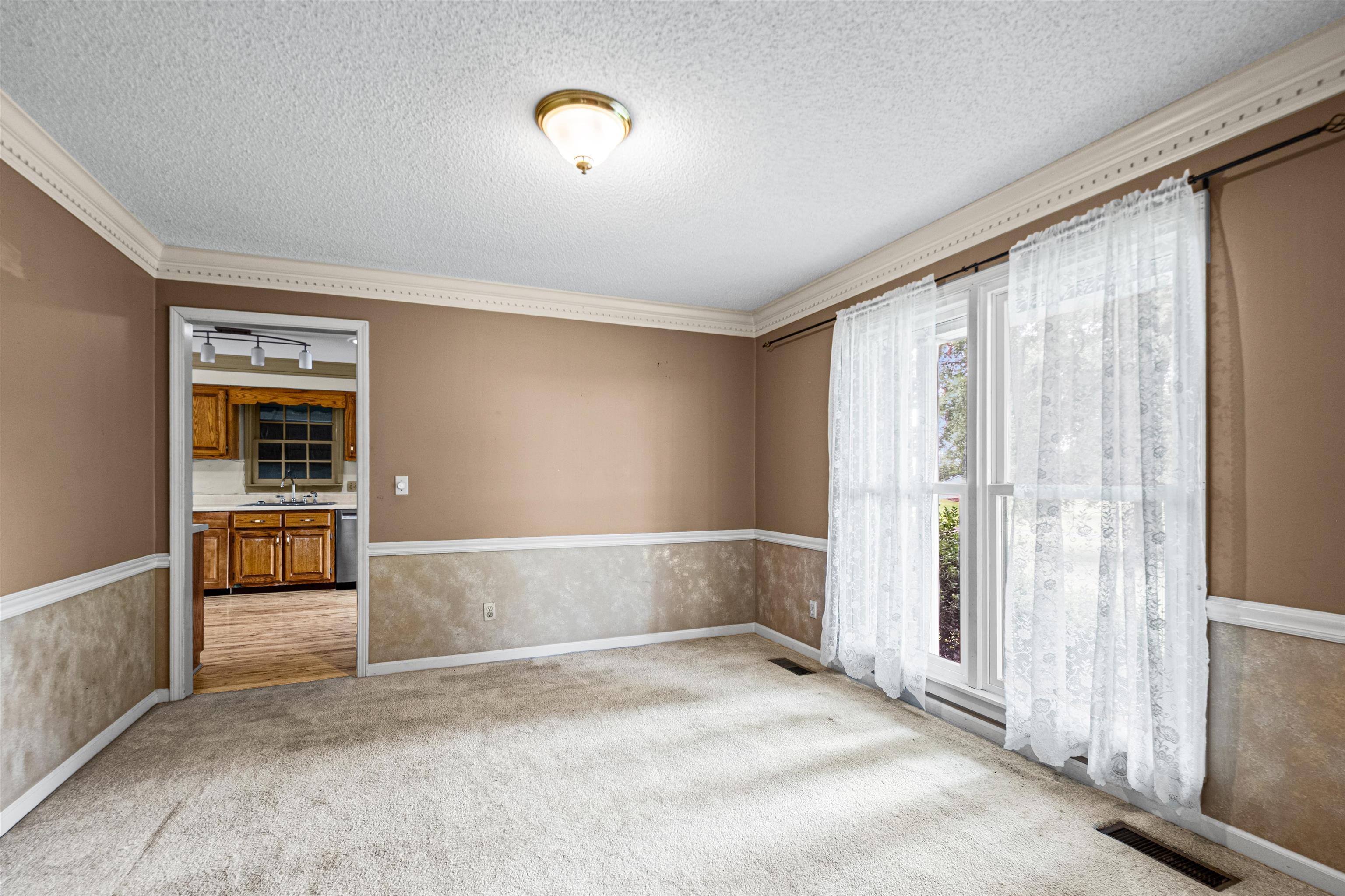 43 Hastings Way Property Photo 6