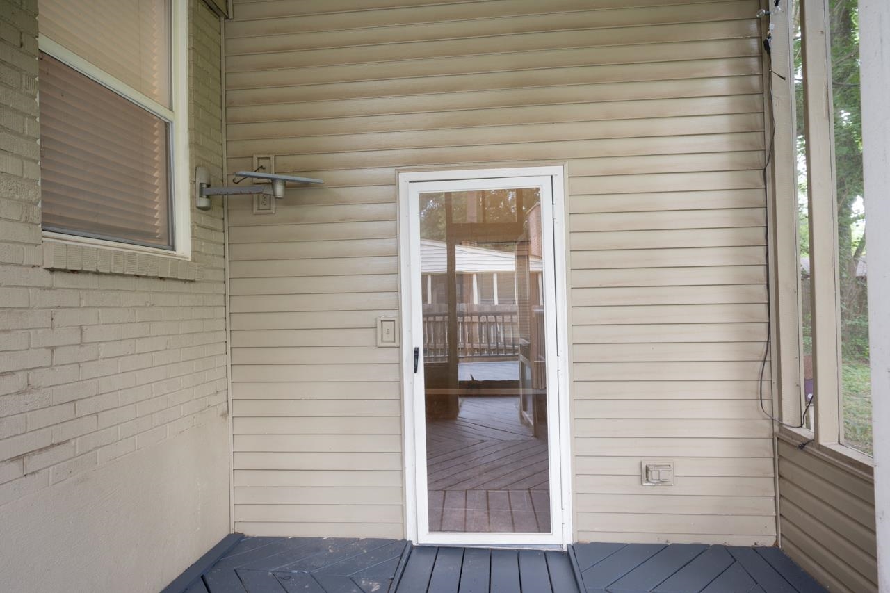 289 Mary Ann Dr Property Photo 33