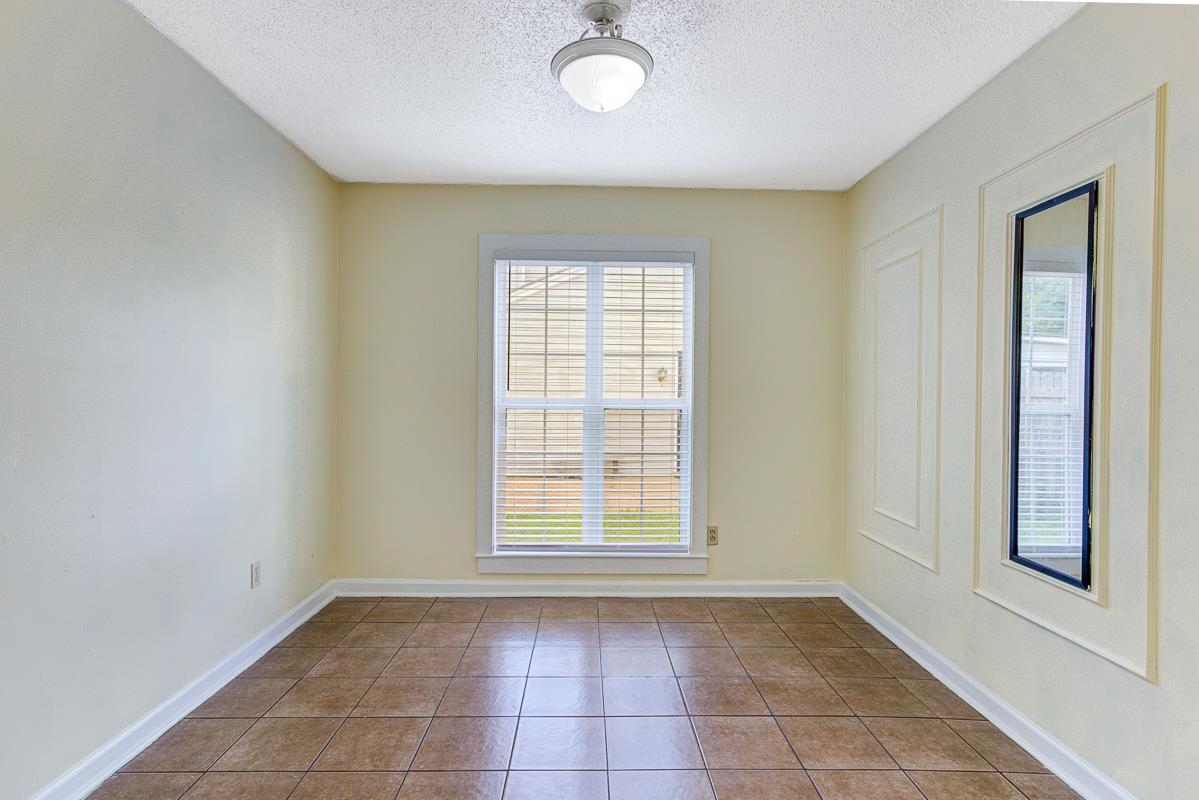 4215 Rosewind Cir Property Photo 8