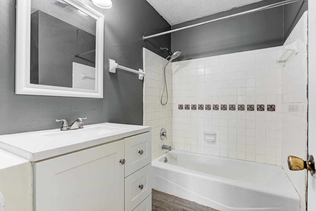 4215 Rosewind Cir Property Photo 15