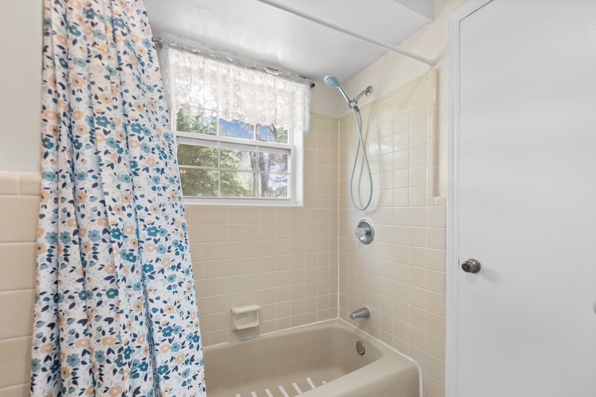 4653 Clearwater Dr Property Photo 25