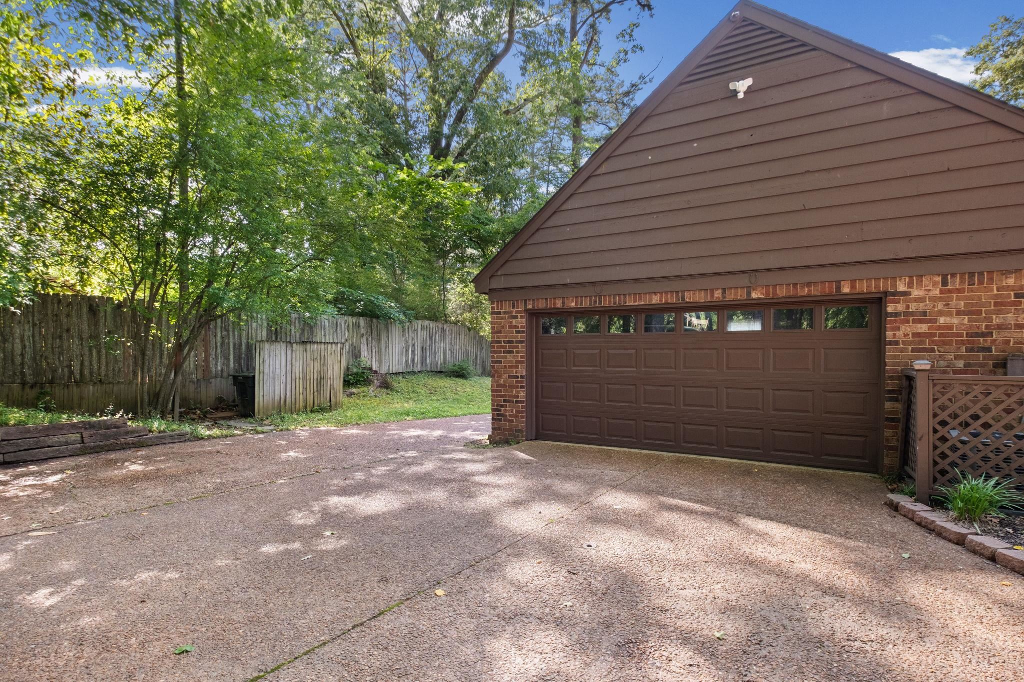 4653 Clearwater Dr Property Photo 34
