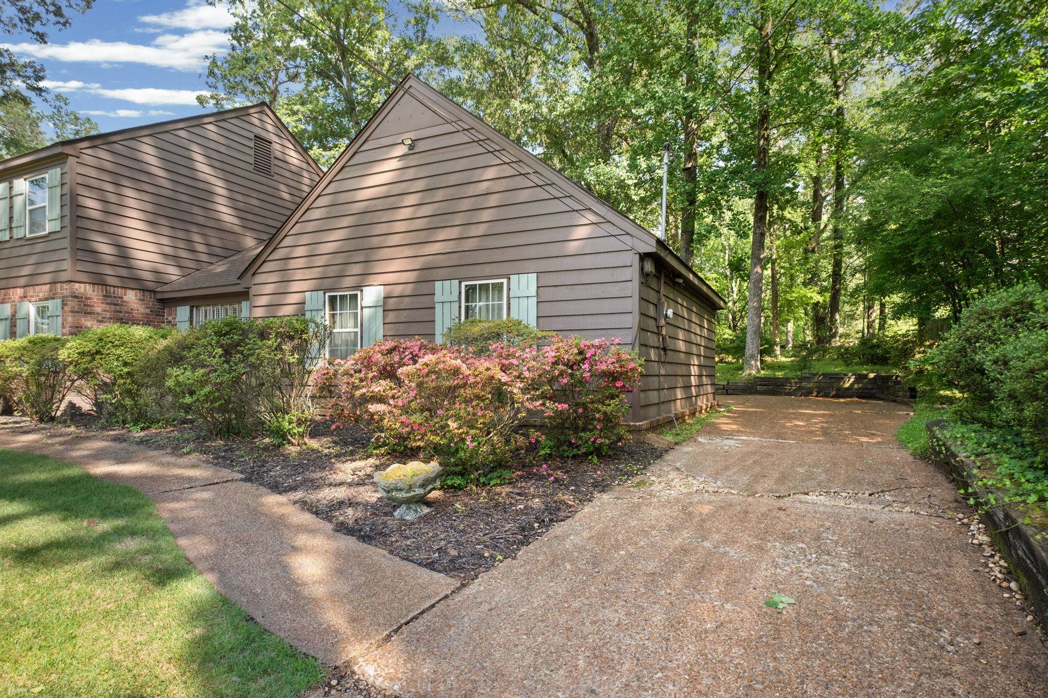 4653 Clearwater Dr Property Photo 37