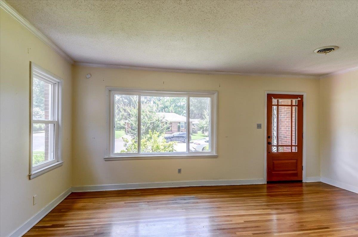 4872 Flamingo Rd Property Photo 2