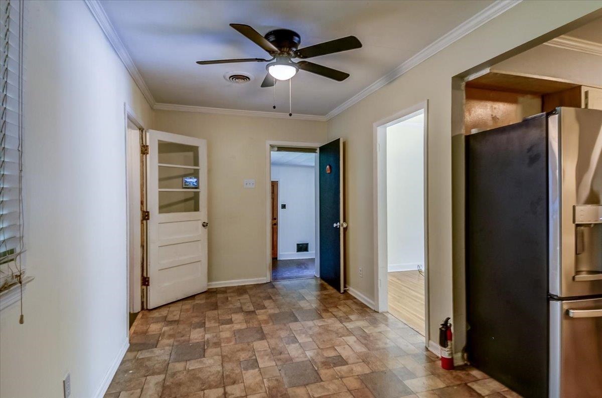 4872 Flamingo Rd Property Photo 9