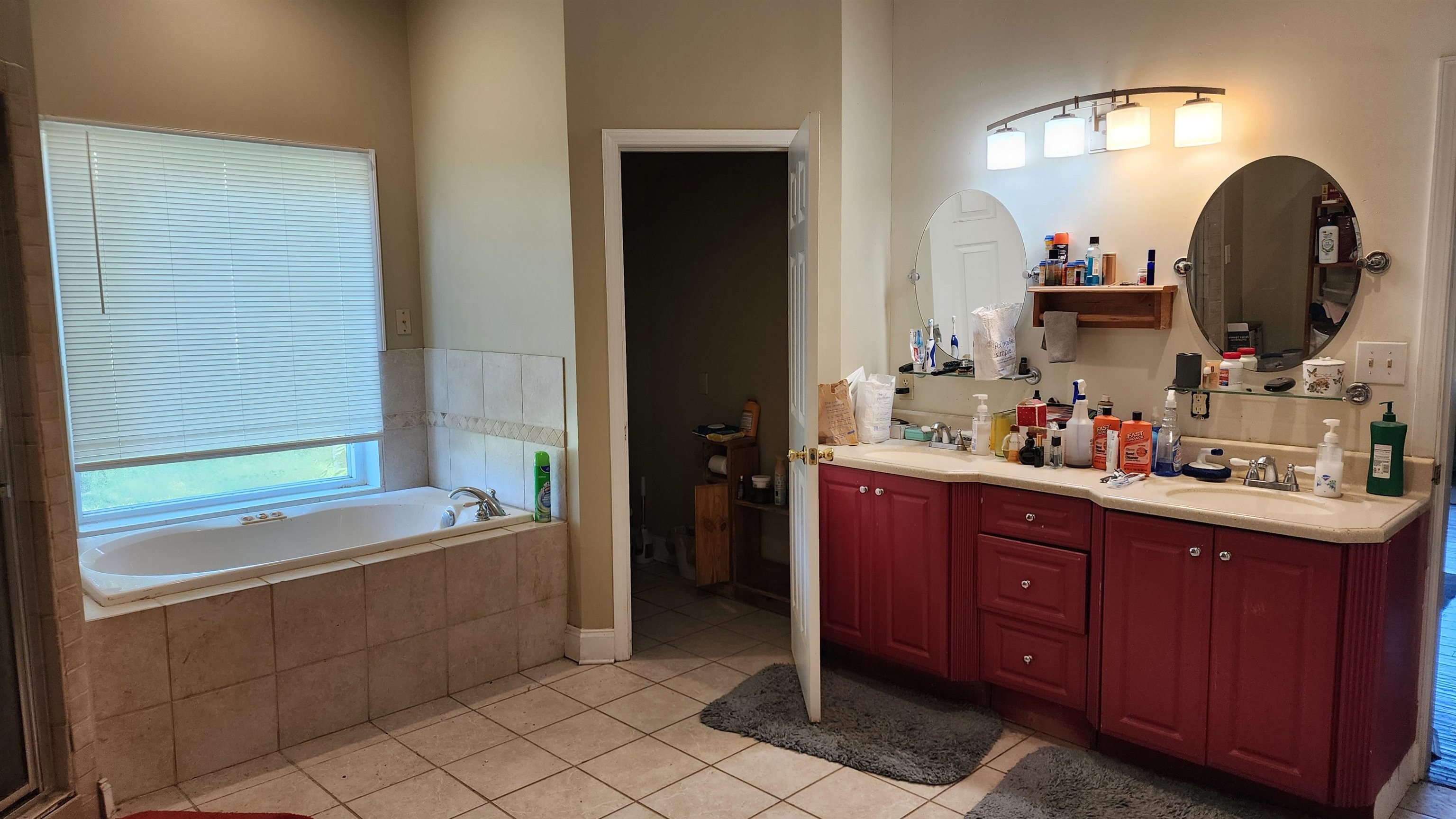 500/498 Morrison Ln Property Photo 14