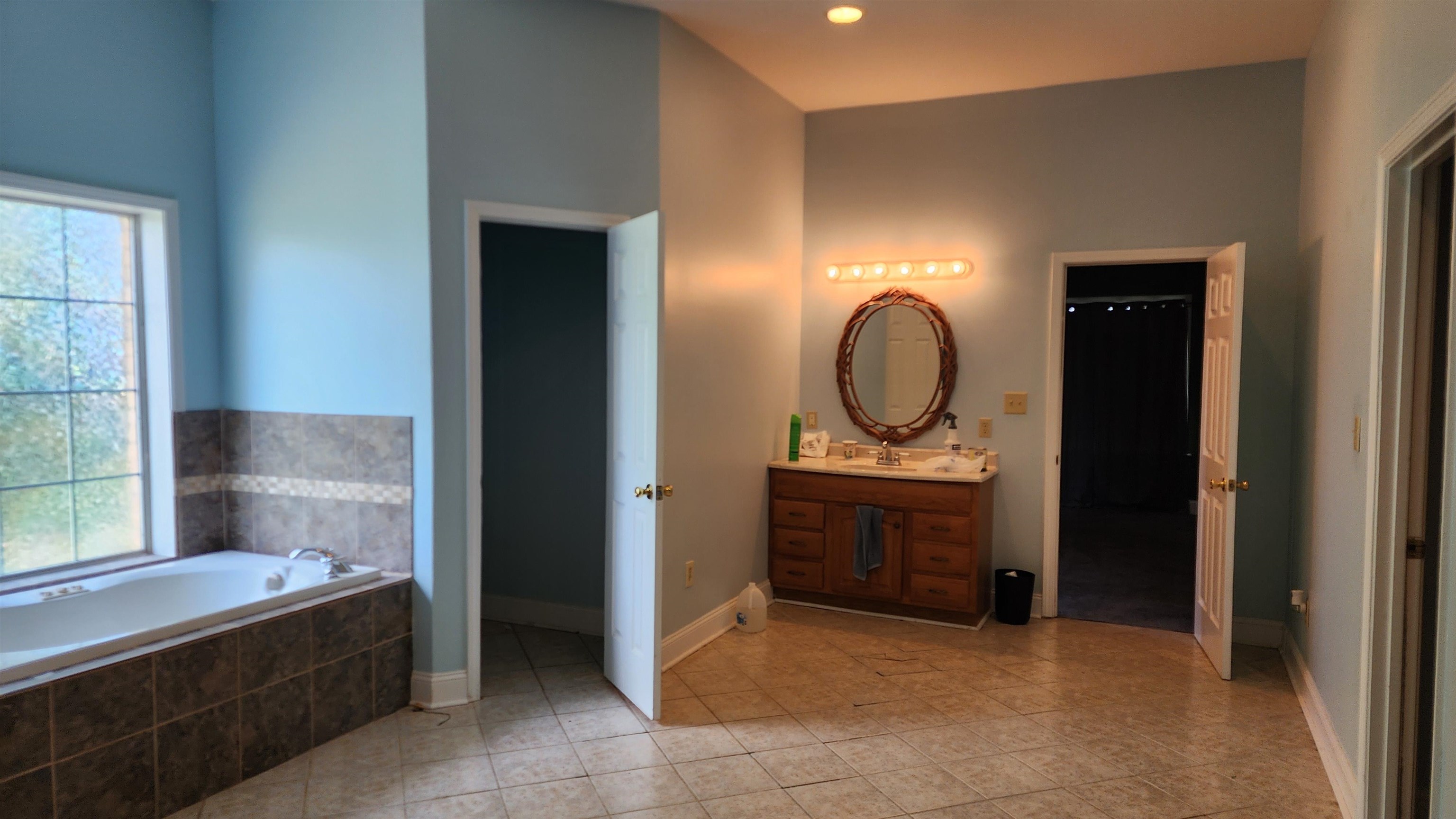 500/498 Morrison Ln Property Photo 16