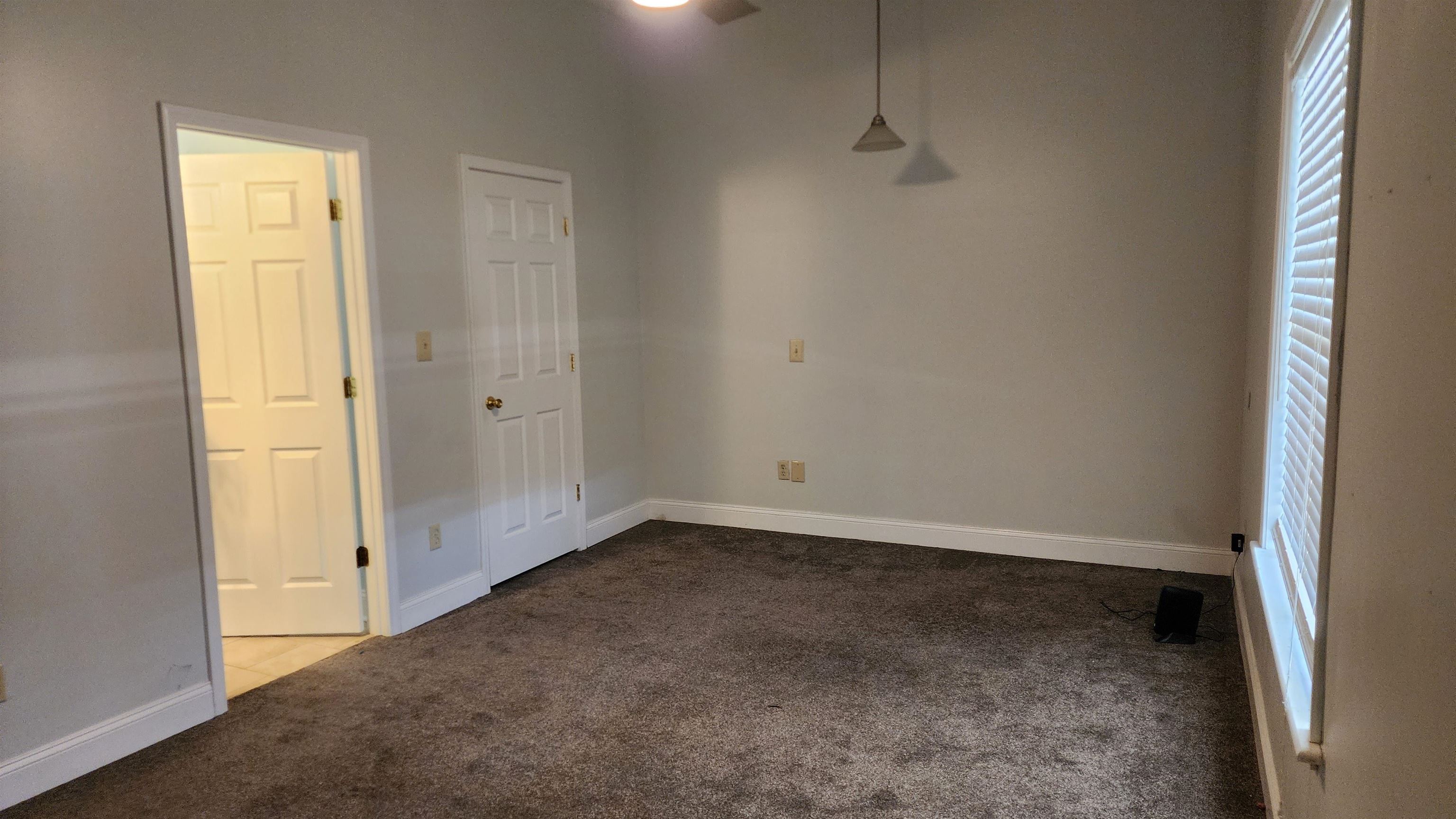 500/498 Morrison Ln Property Photo 20