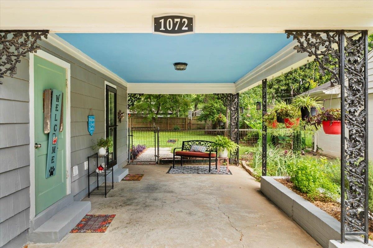1072 West Perkins Rd Property Photo 6