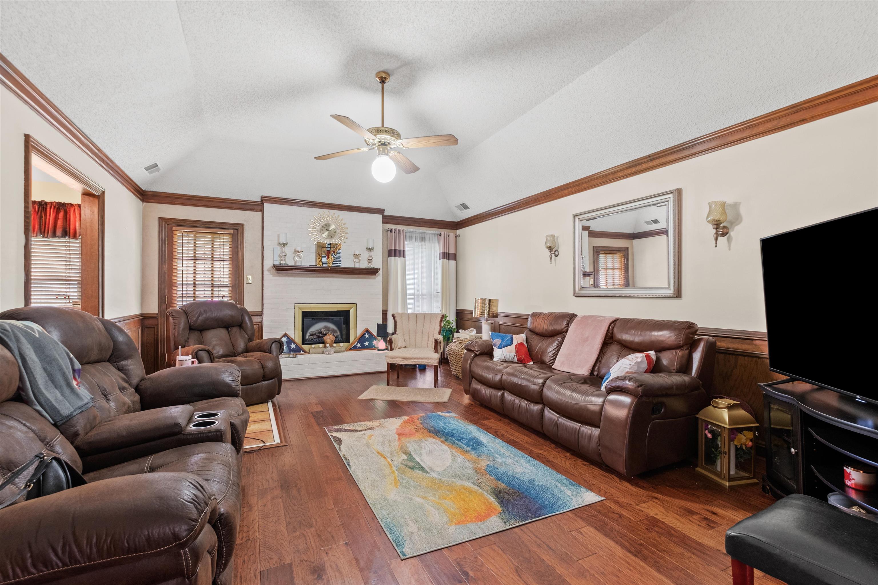 7188 Autumn Forrest Dr Property Photo 5