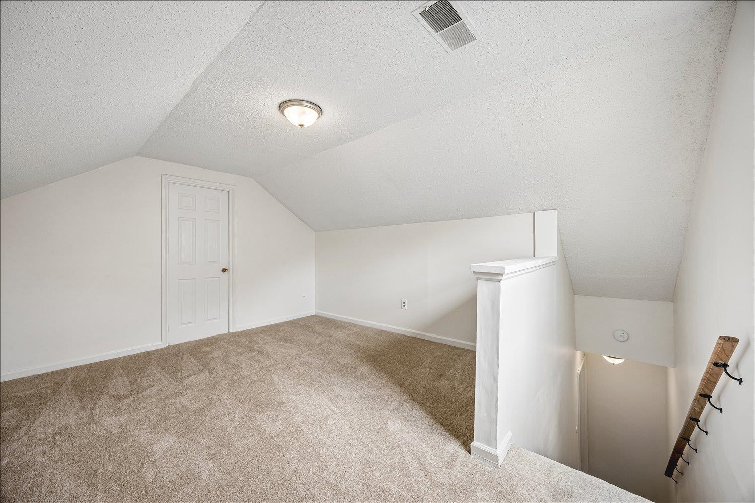 817 Radiance Dr Property Photo 30