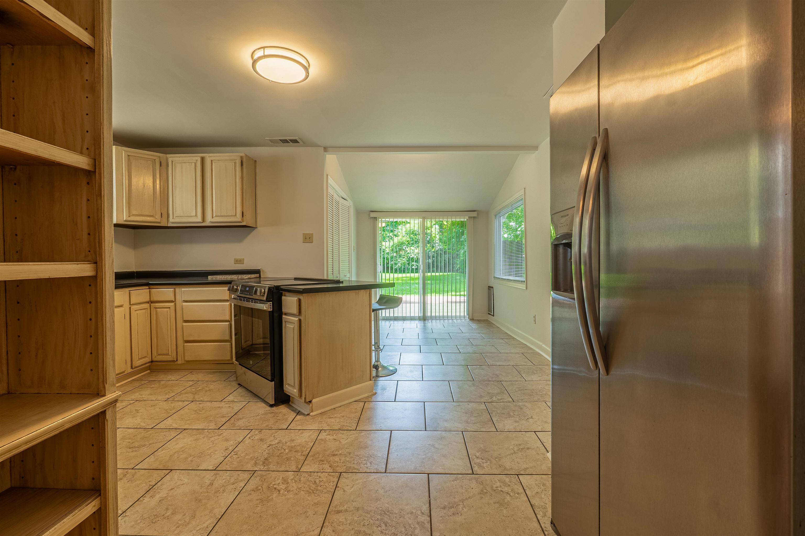 3779 Spottswood Ave Property Photo 14