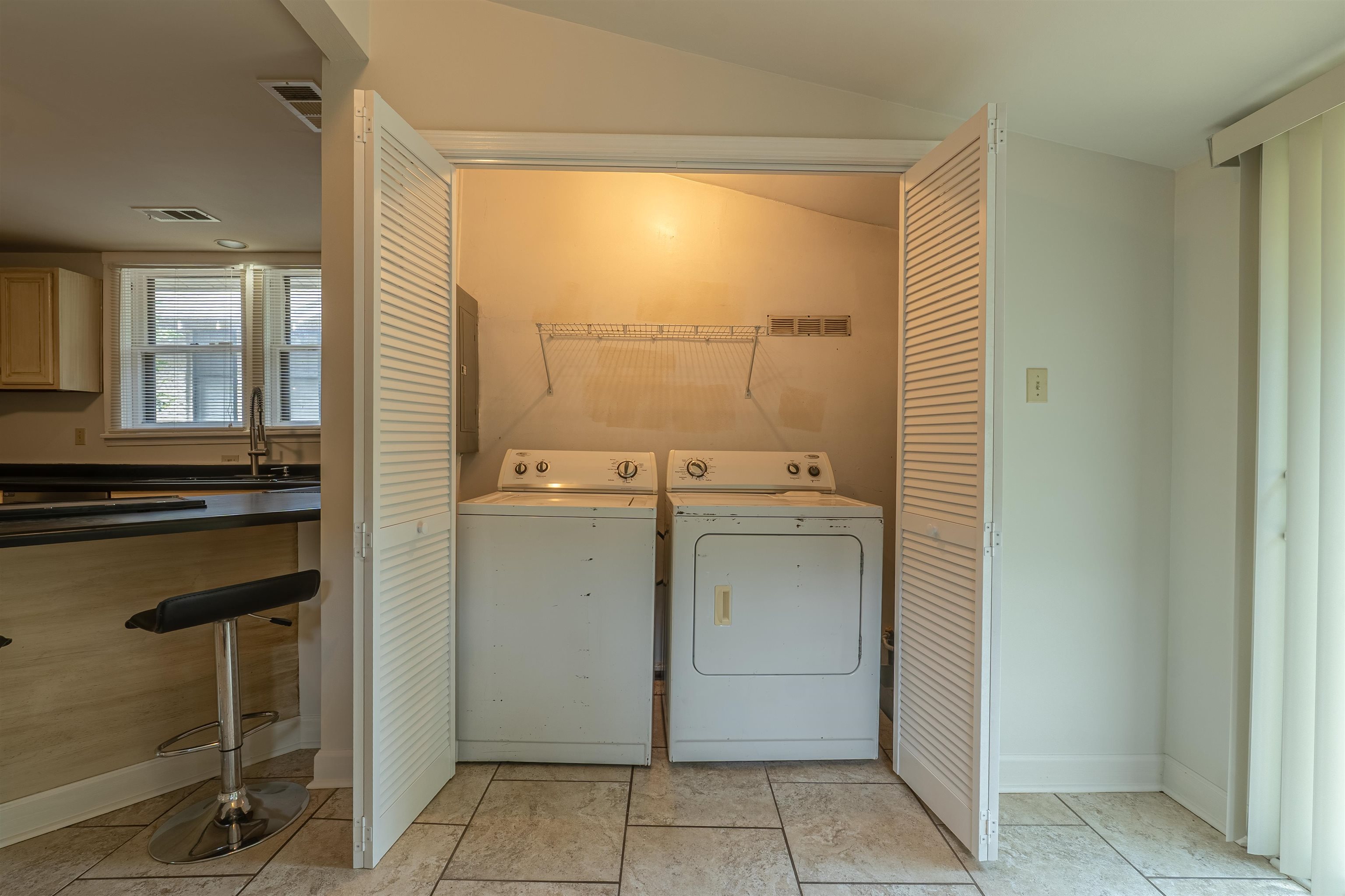 3779 Spottswood Ave Property Photo 17