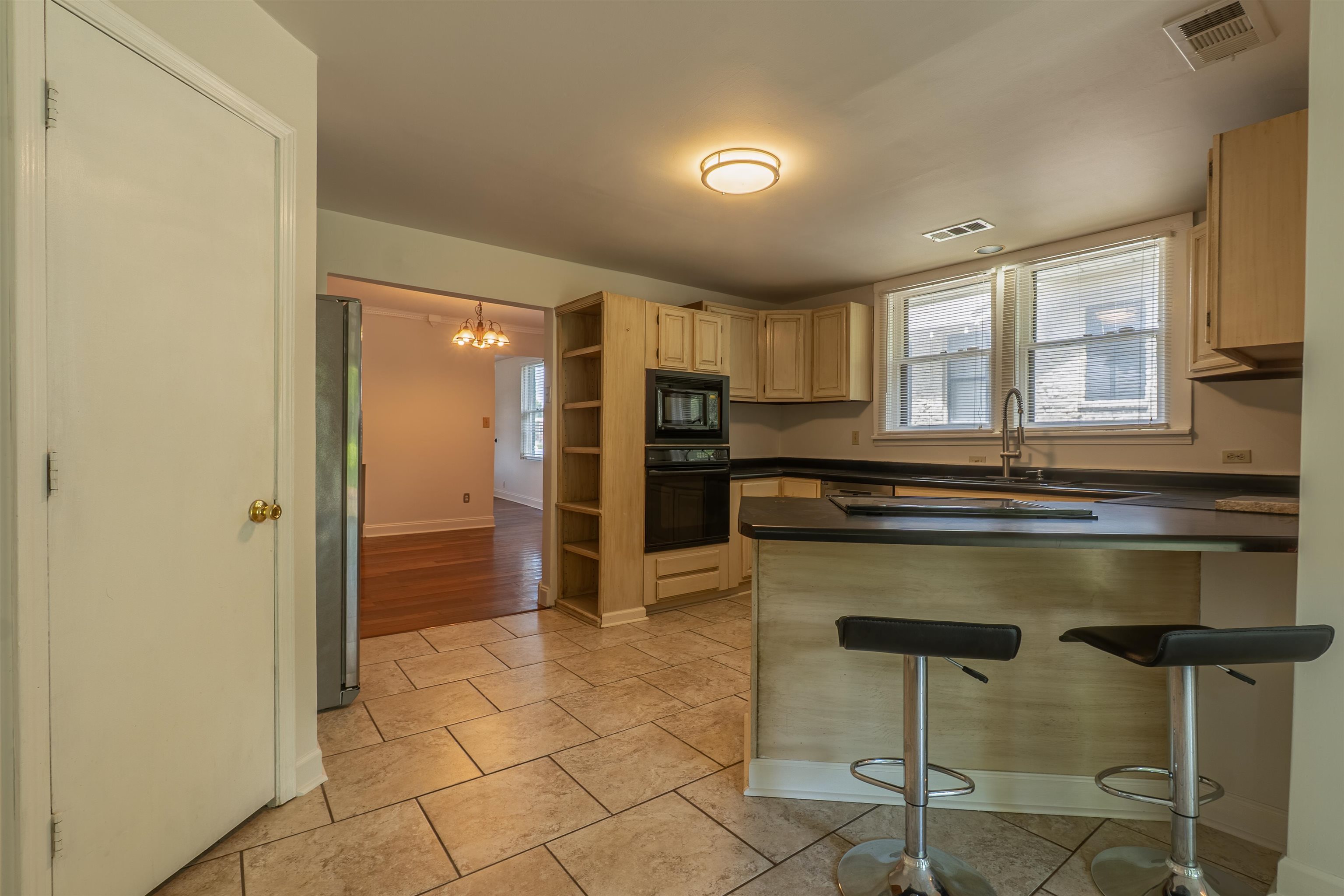 3779 Spottswood Ave Property Photo 18