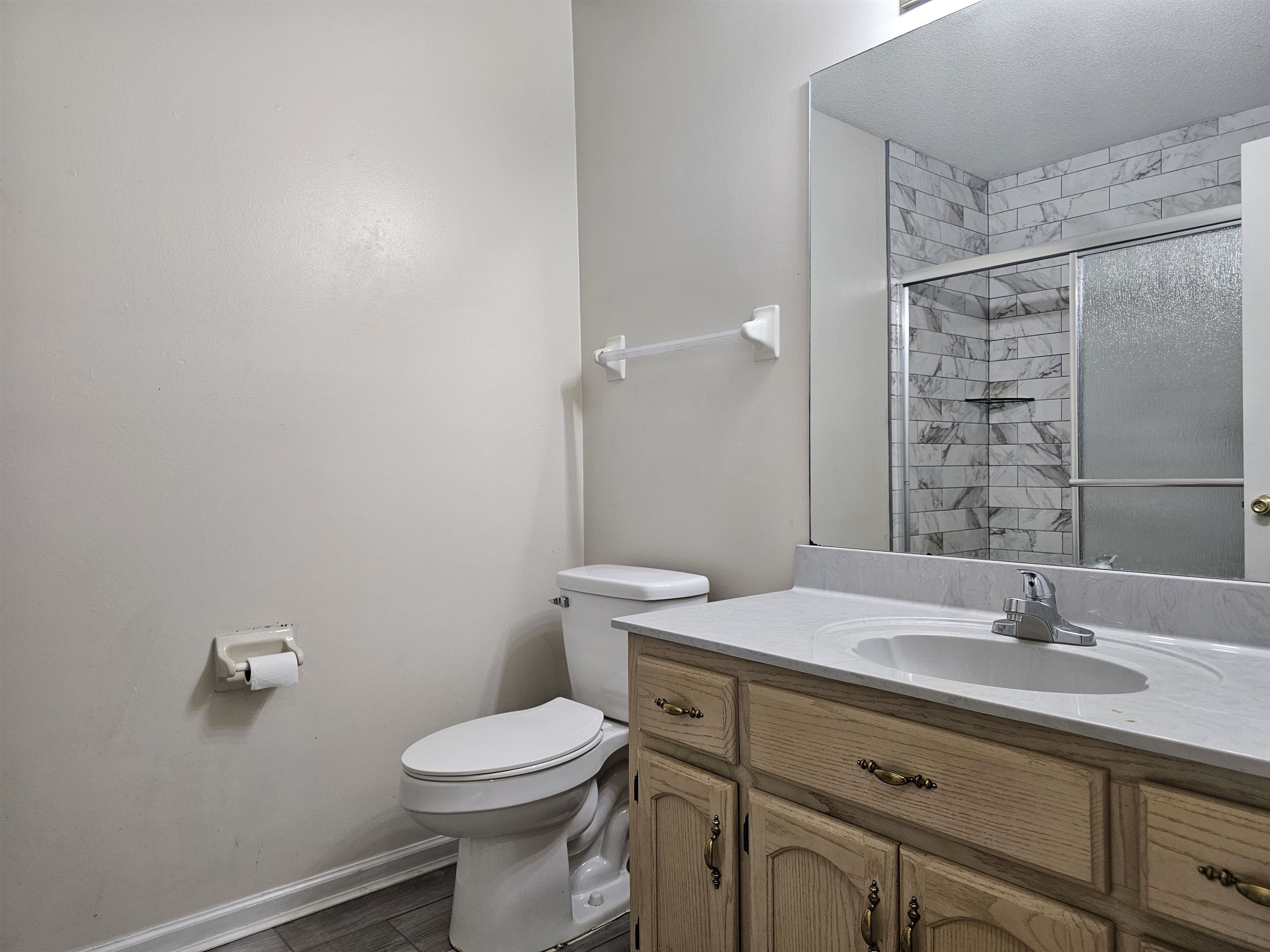 2210 Stone Stream Dr Property Photo 9