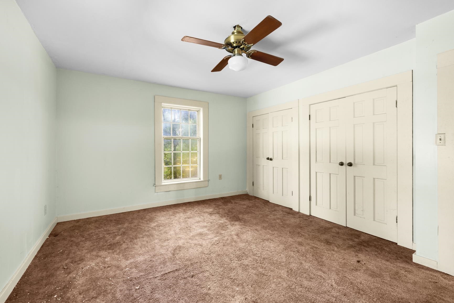 7049 Ward Rd Property Photo 23