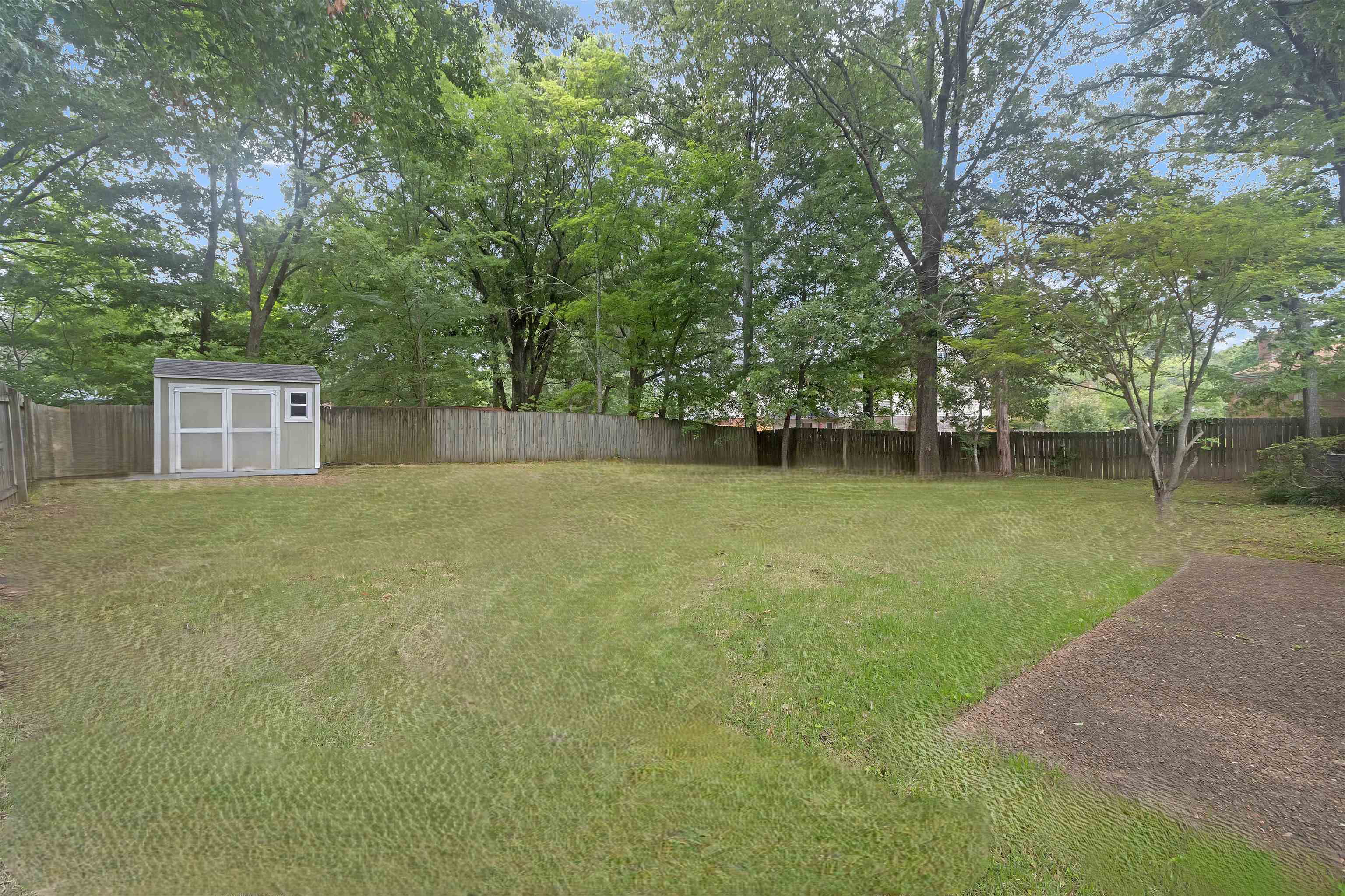 8621 Kettering Dr Property Photo 29