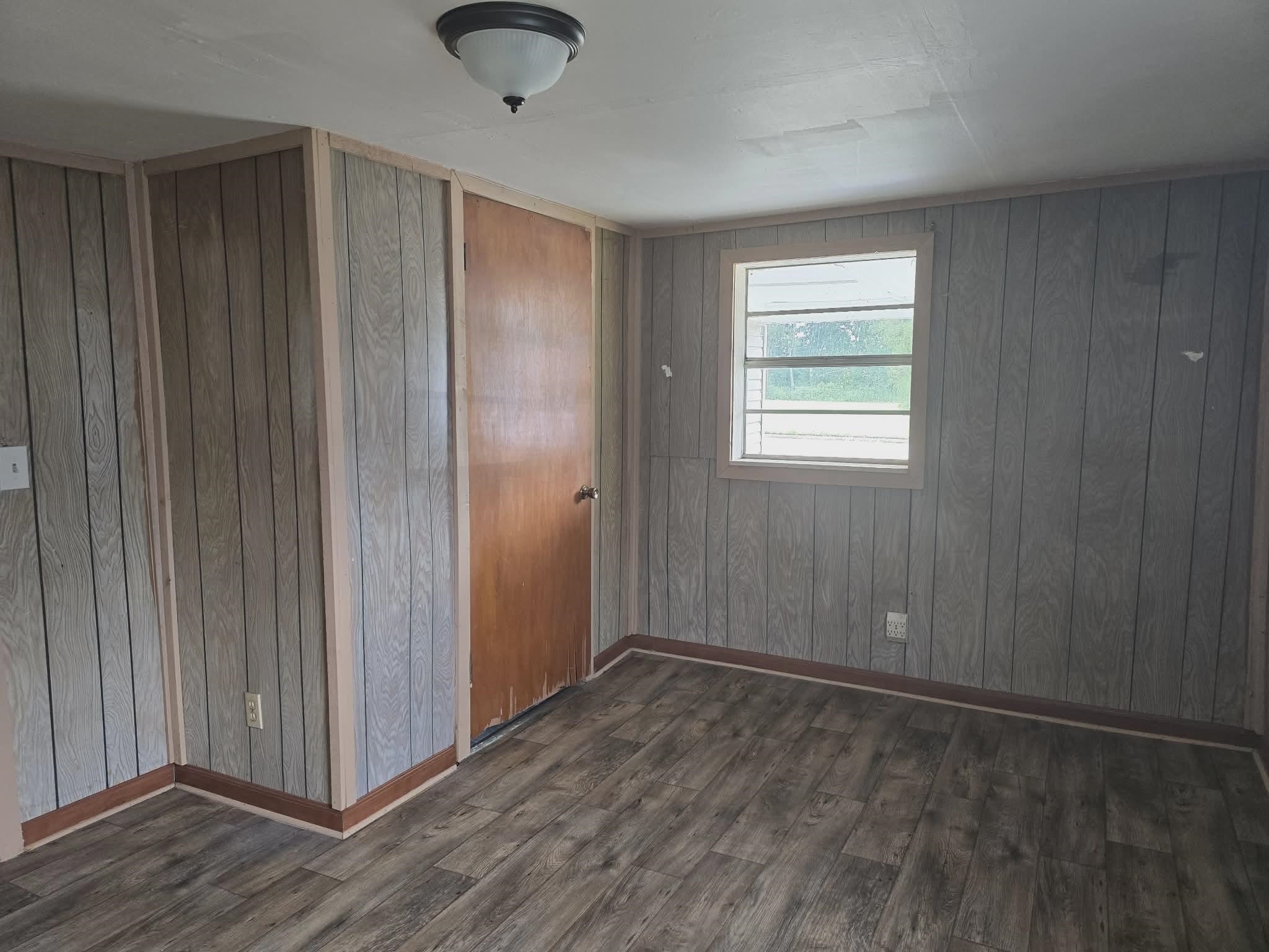 13515 Main St Property Photo 12
