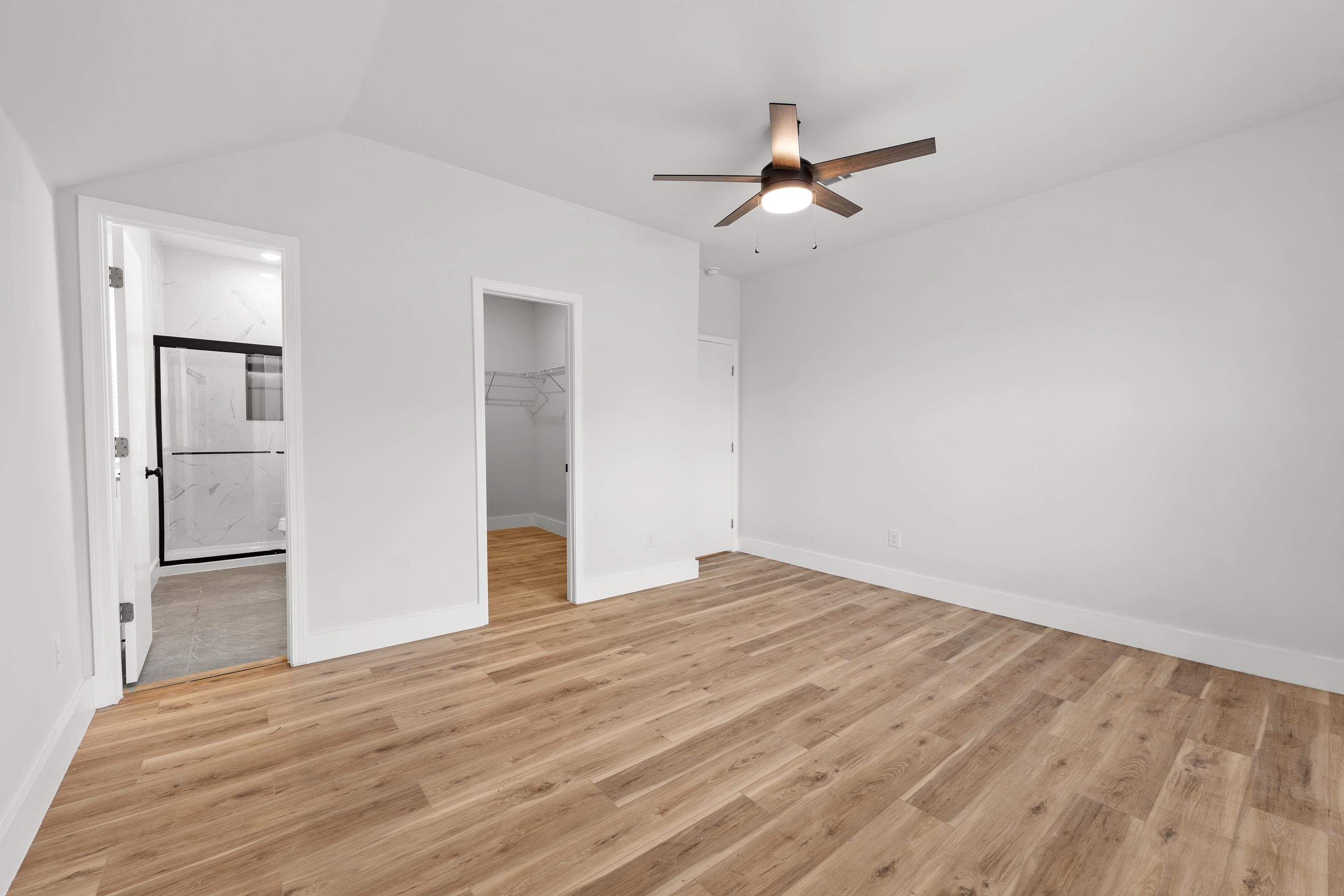 1595 Court Ave Property Photo 14