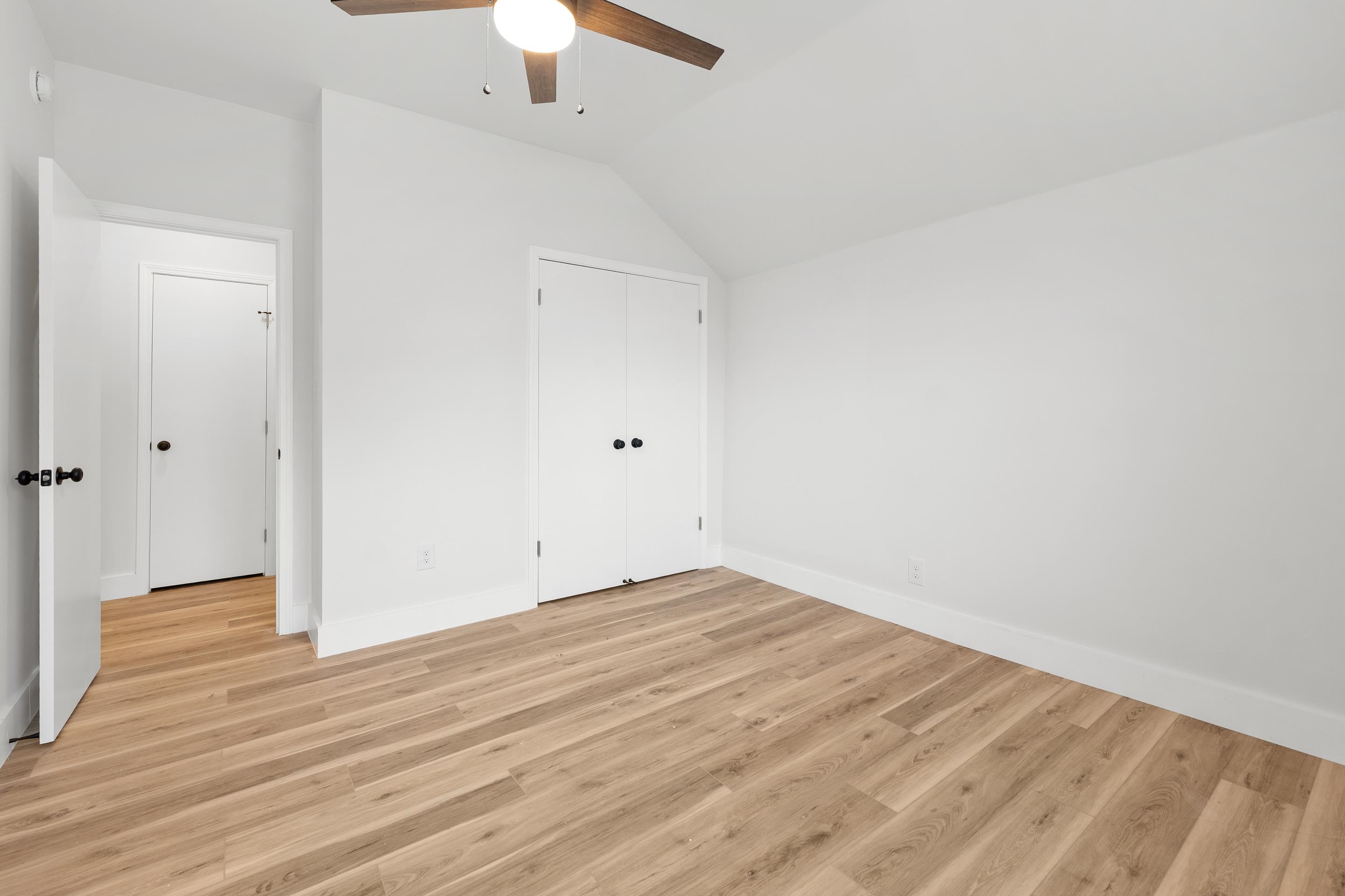 1595 Court Ave Property Photo 17