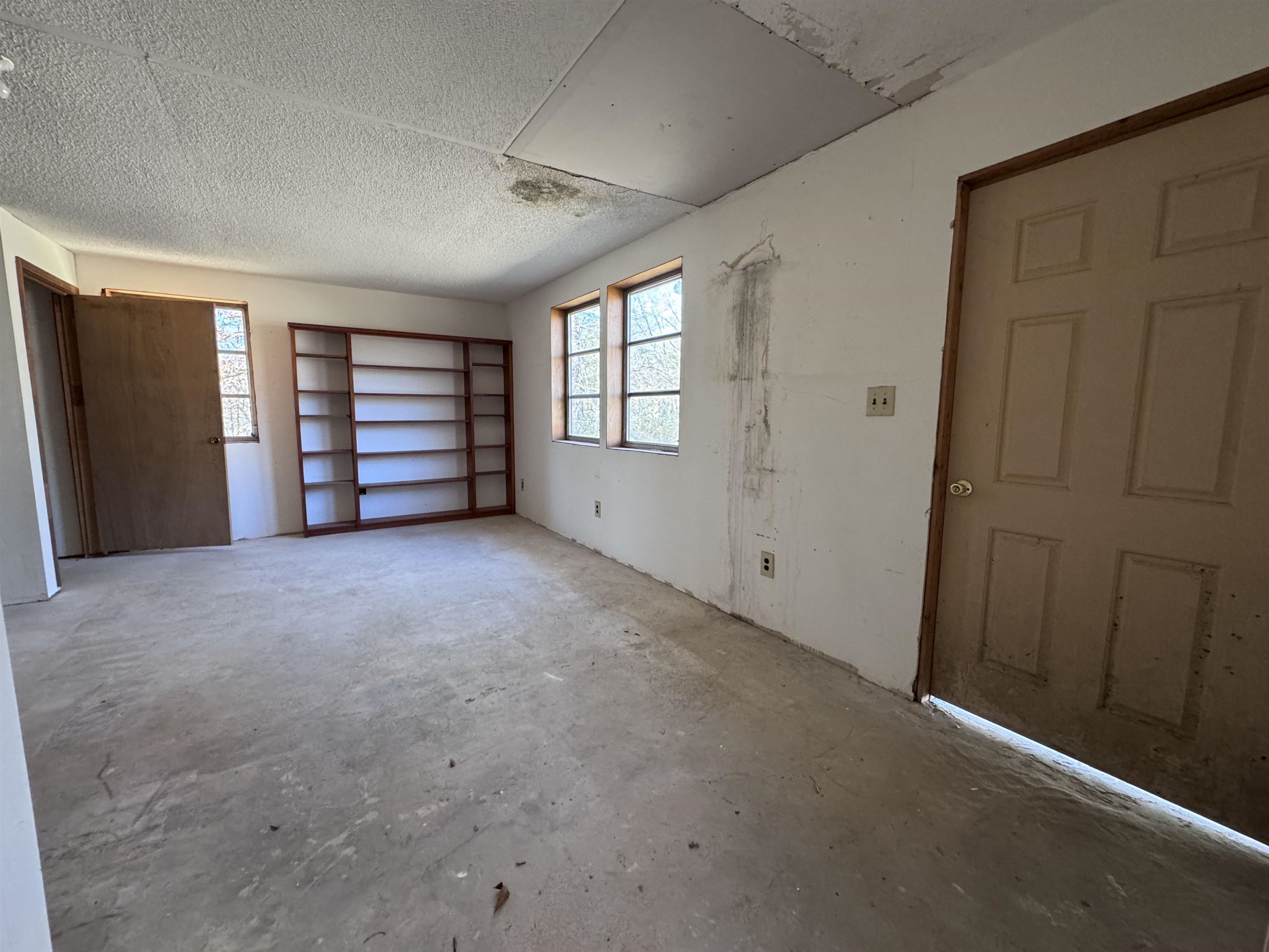 45 York Ln Property Photo 24