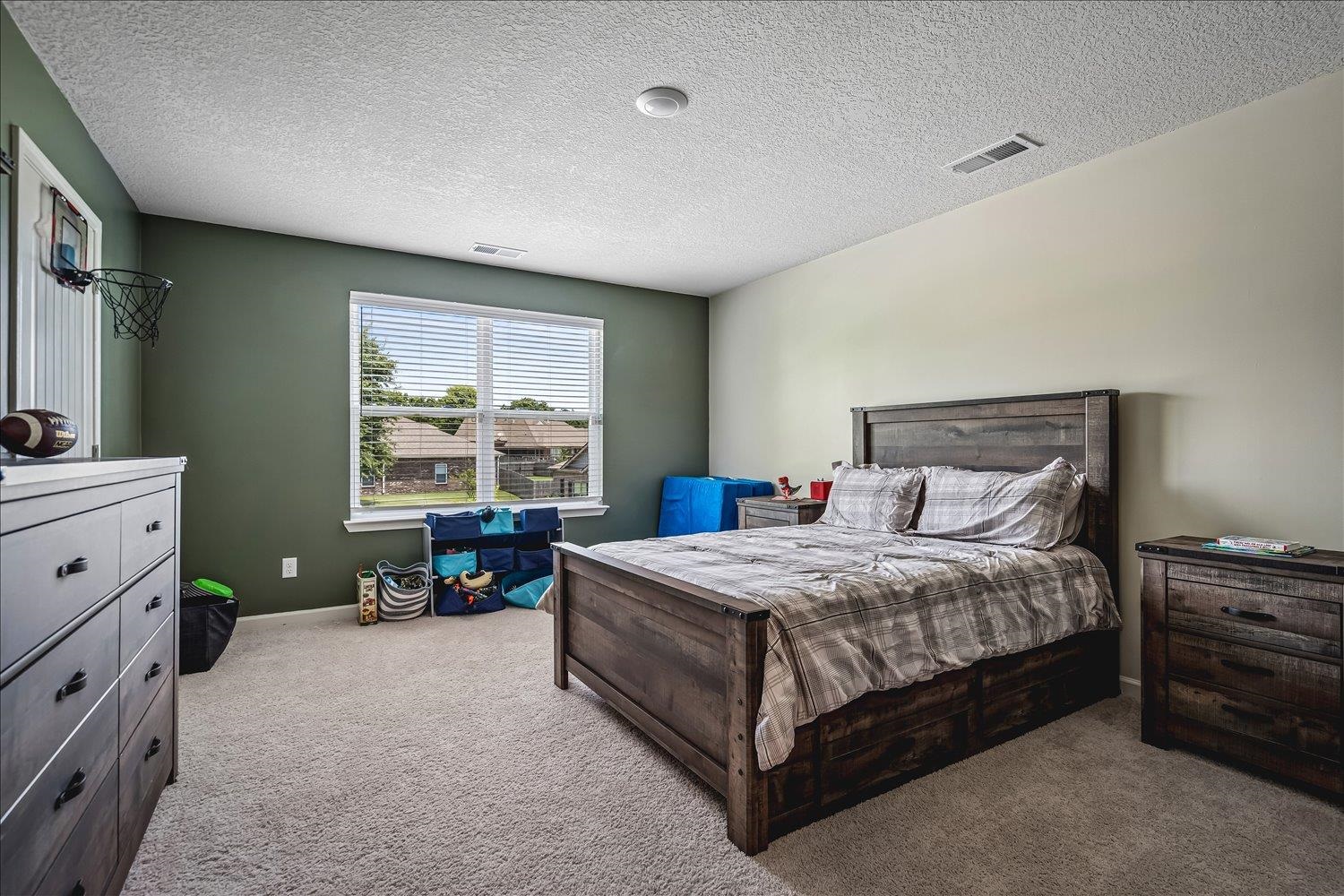 70 Charles Crk Property Photo 18