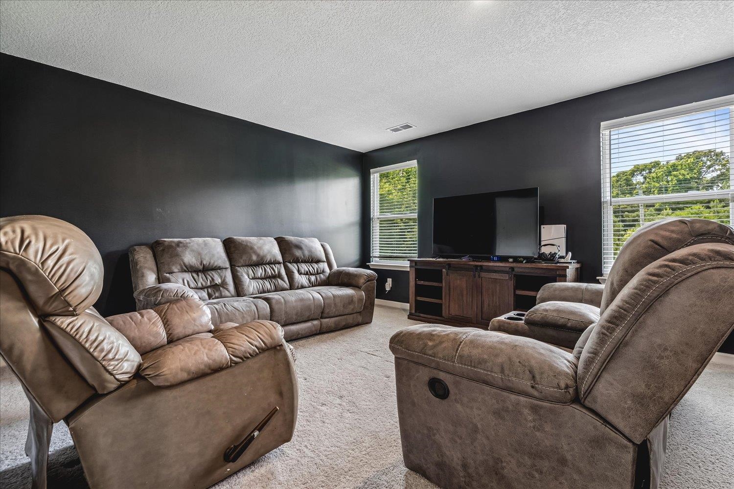 70 Charles Crk Property Photo 20