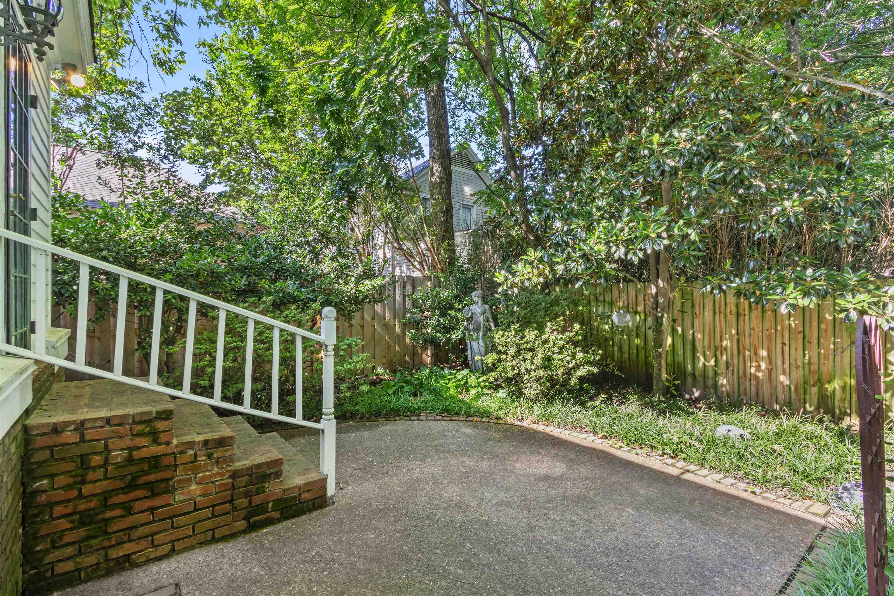 1591 E Clanlo Dr Property Photo 27