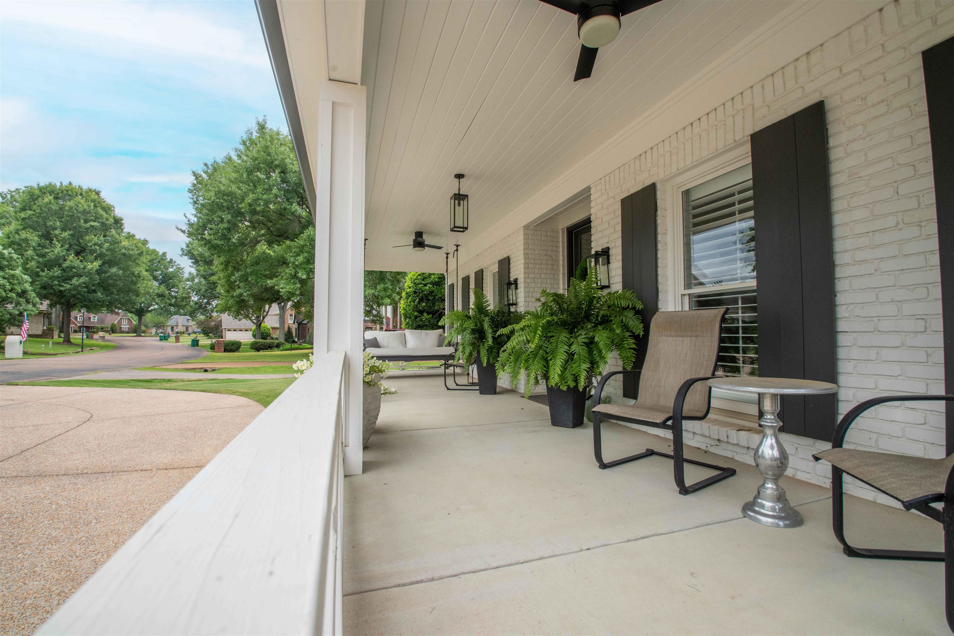 2125 W Glenalden Dr Property Photo 9