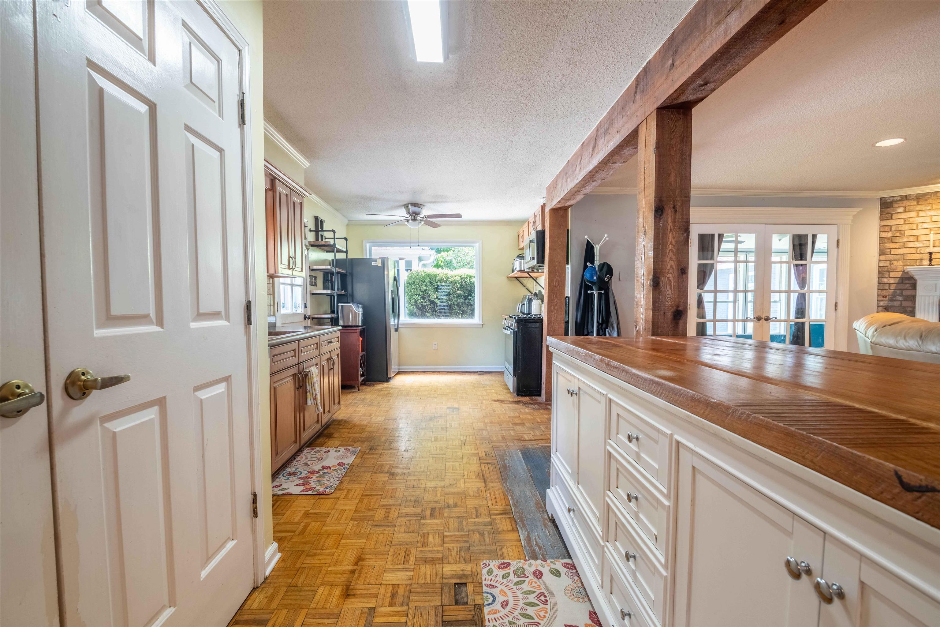 6102 Sugar Tree Dr Property Photo 19