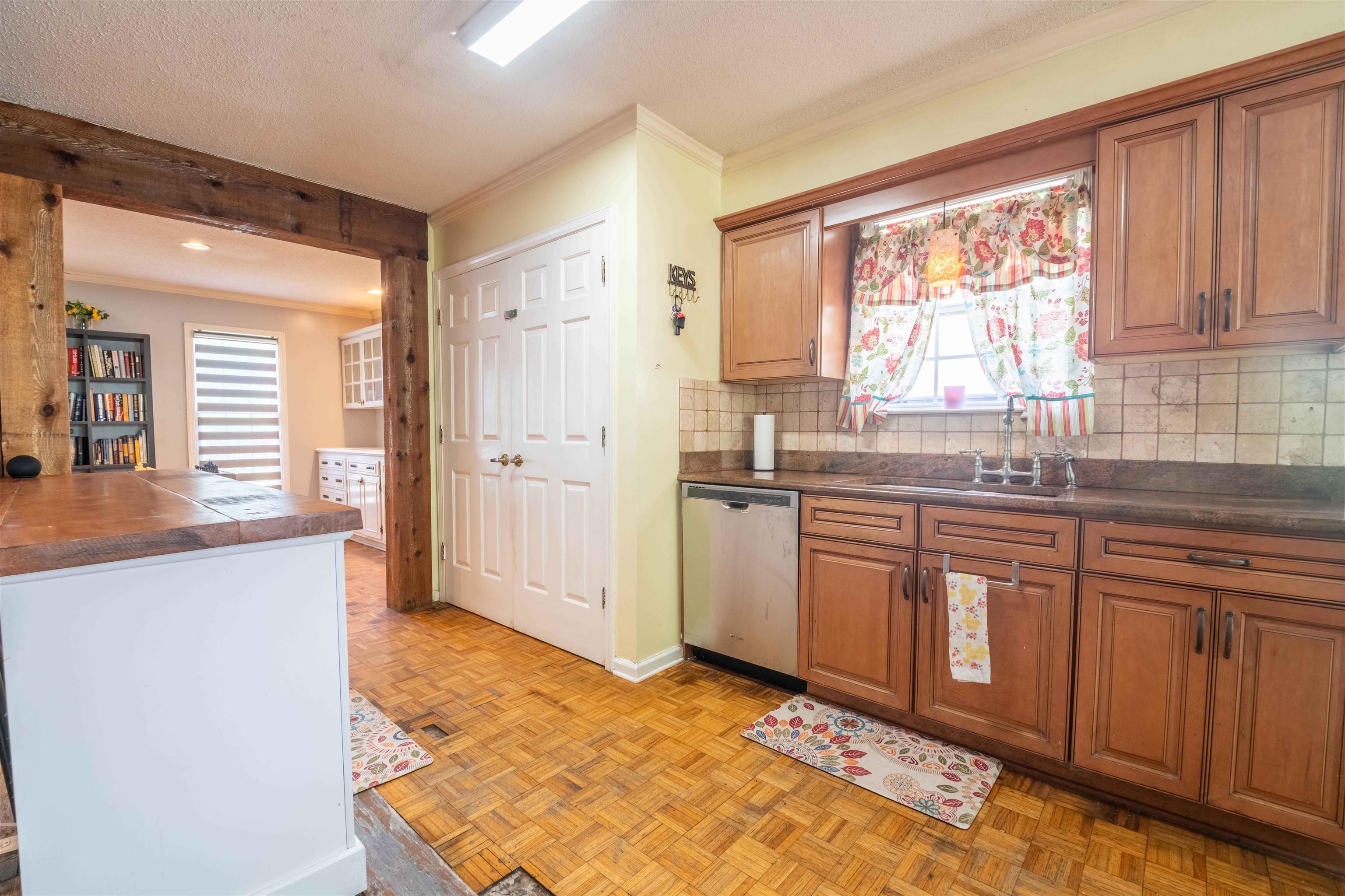 6102 Sugar Tree Dr Property Photo 20