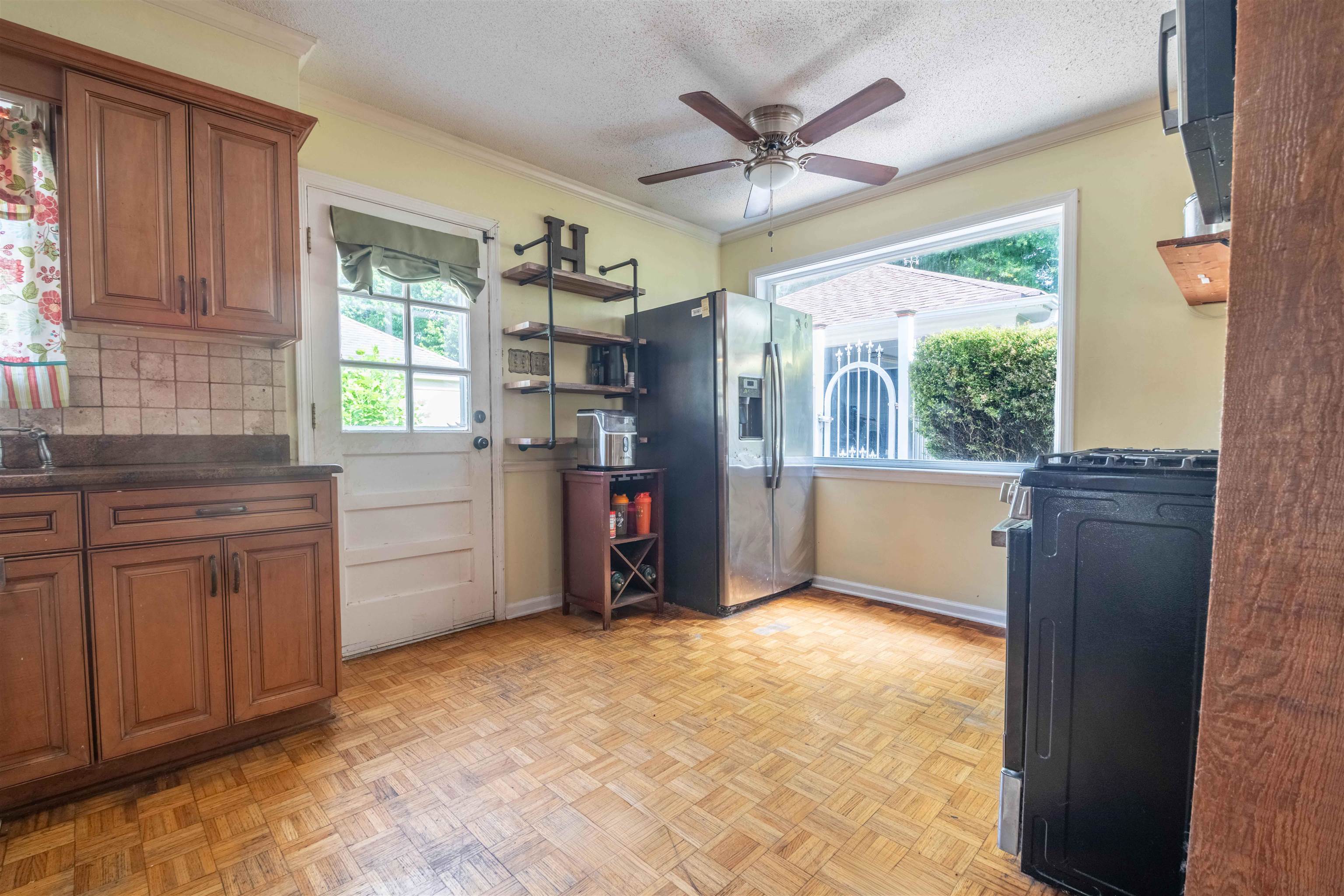 6102 Sugar Tree Dr Property Photo 22